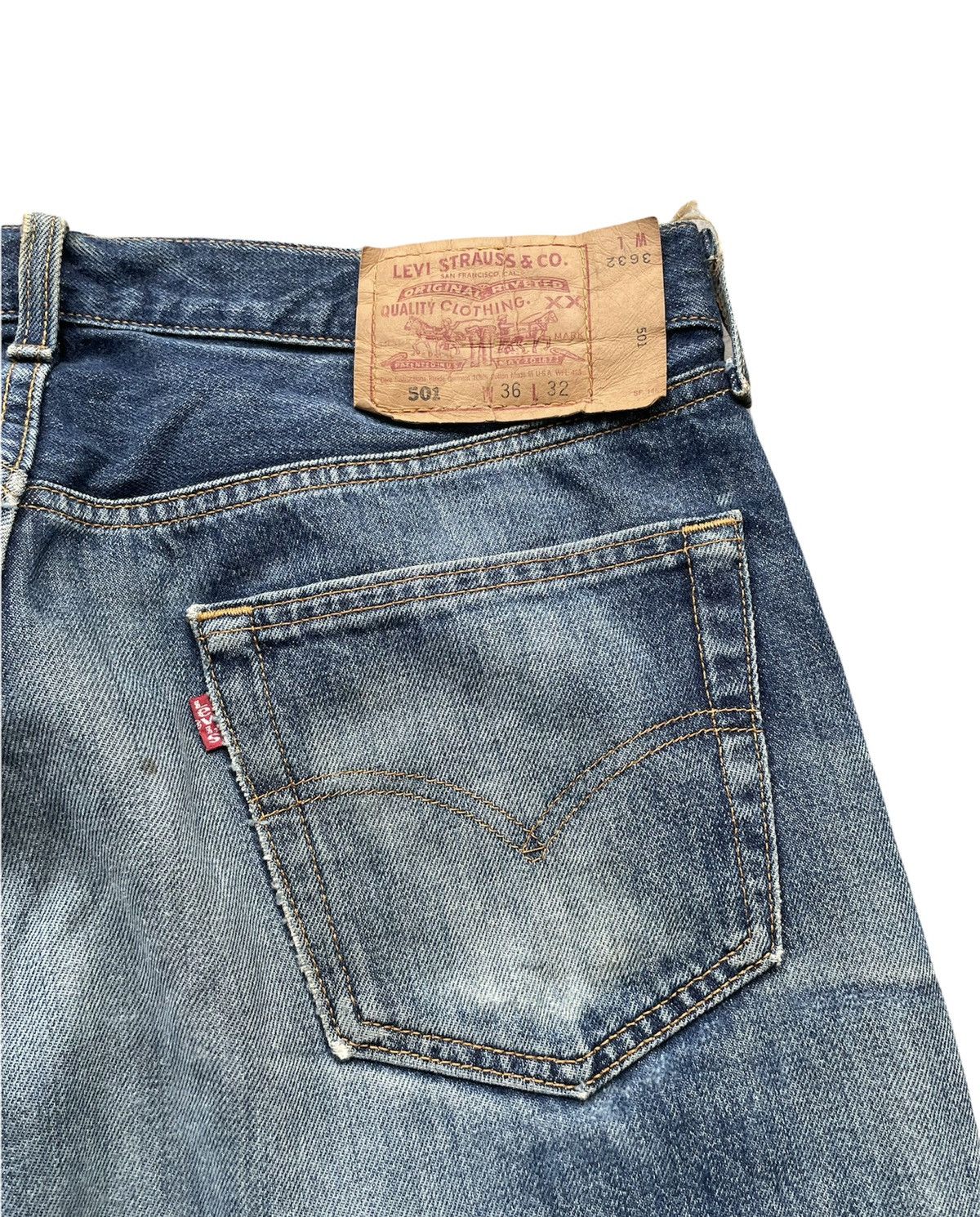 Levi's Vintage Levi’s 501 1998 Usa Aging Faded Distressed Size US 35 - 10 Thumbnail
