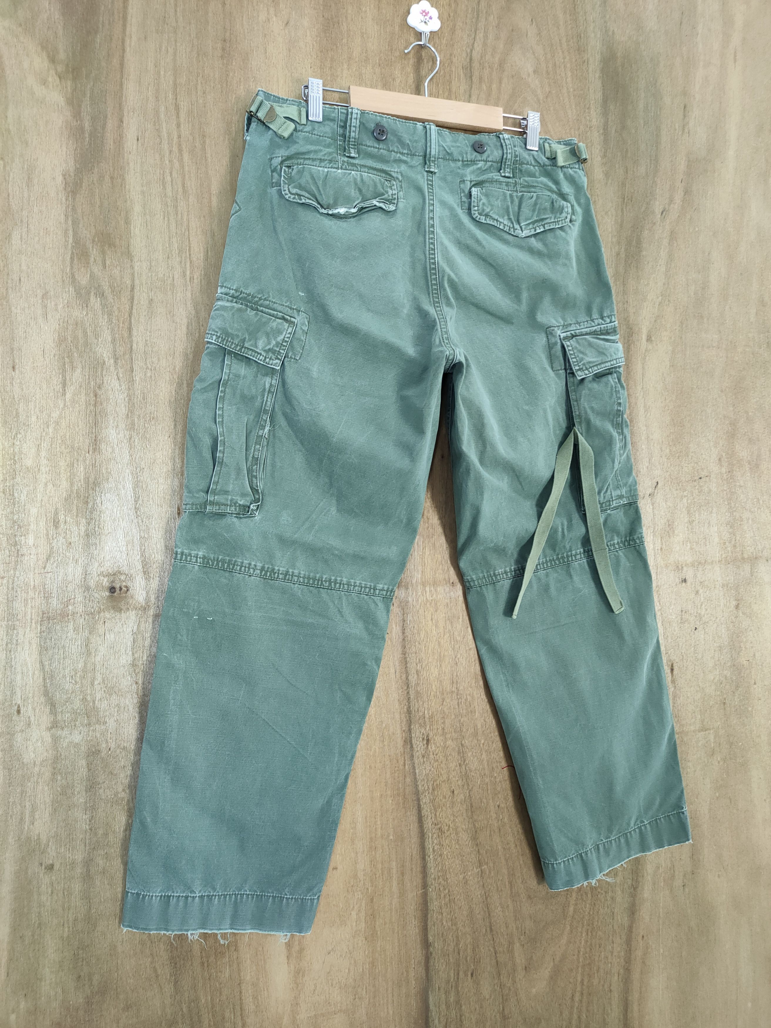 Japanese Brand × Voodoo Tactical JAPANESE BRAND FADED PARACHUTE BAGGY CARGO PANTS Size US 32 / EU 48 - 12 Thumbnail