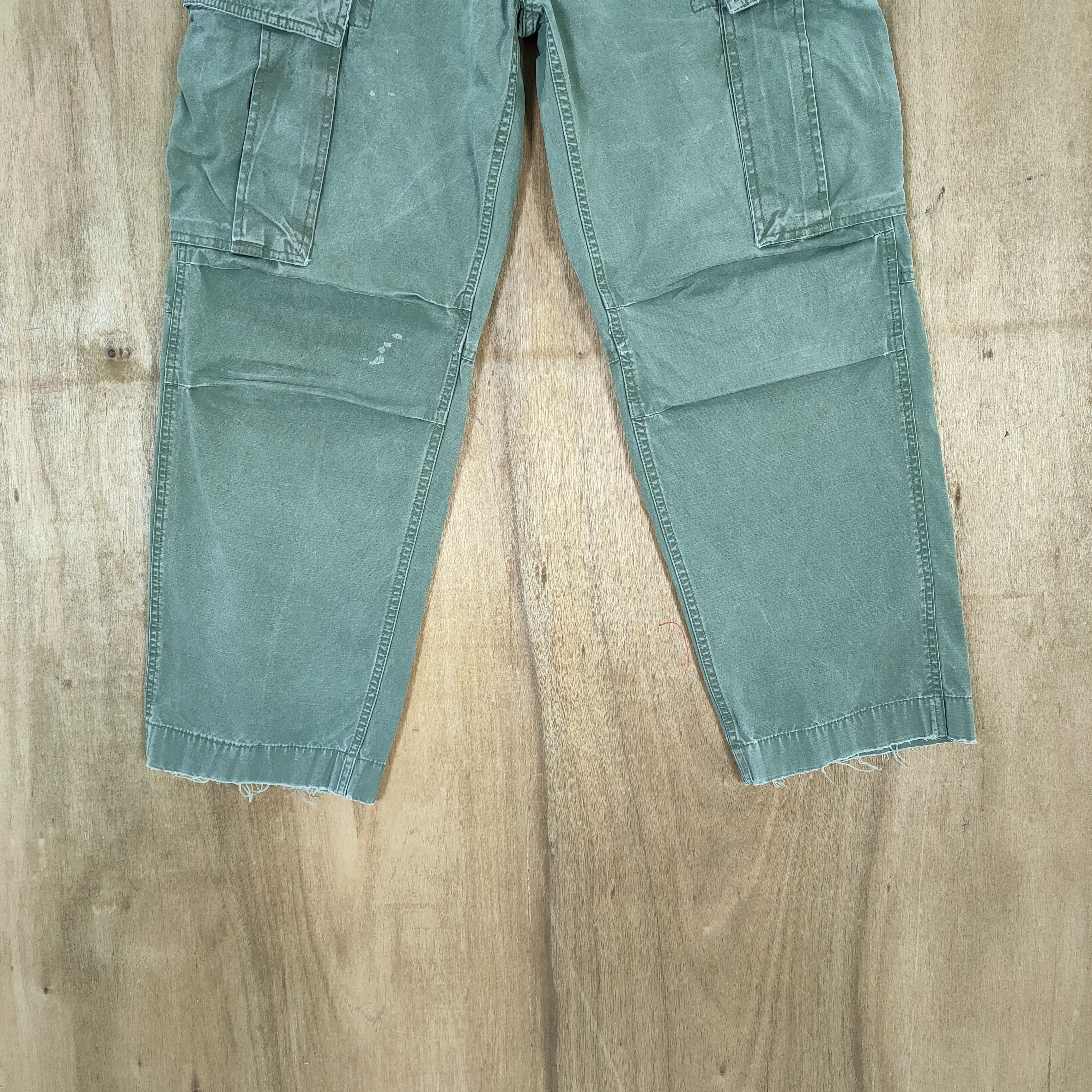 Japanese Brand × Voodoo Tactical JAPANESE BRAND FADED PARACHUTE BAGGY CARGO PANTS Size US 32 / EU 48 - 4 Thumbnail