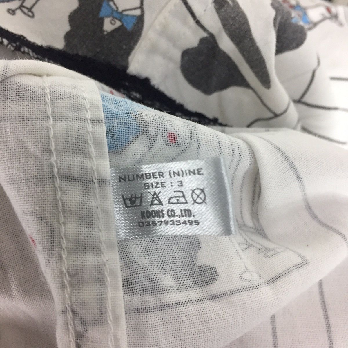 Number (N)ine VINTAGE NUMBER (N)INE DUCKS CARTOON JAPAN DRESS T-SHIRTS Size US L / EU 52-54 / 3 - 8 Thumbnail