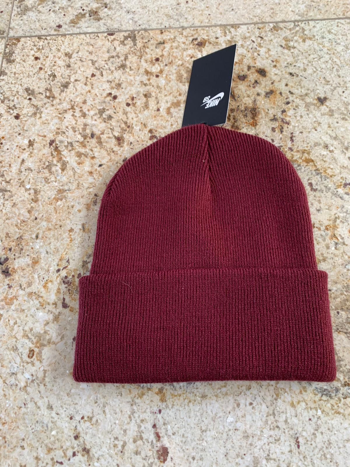 Nike Beanie in Burgundy Size ONE SIZE - 8 Thumbnail