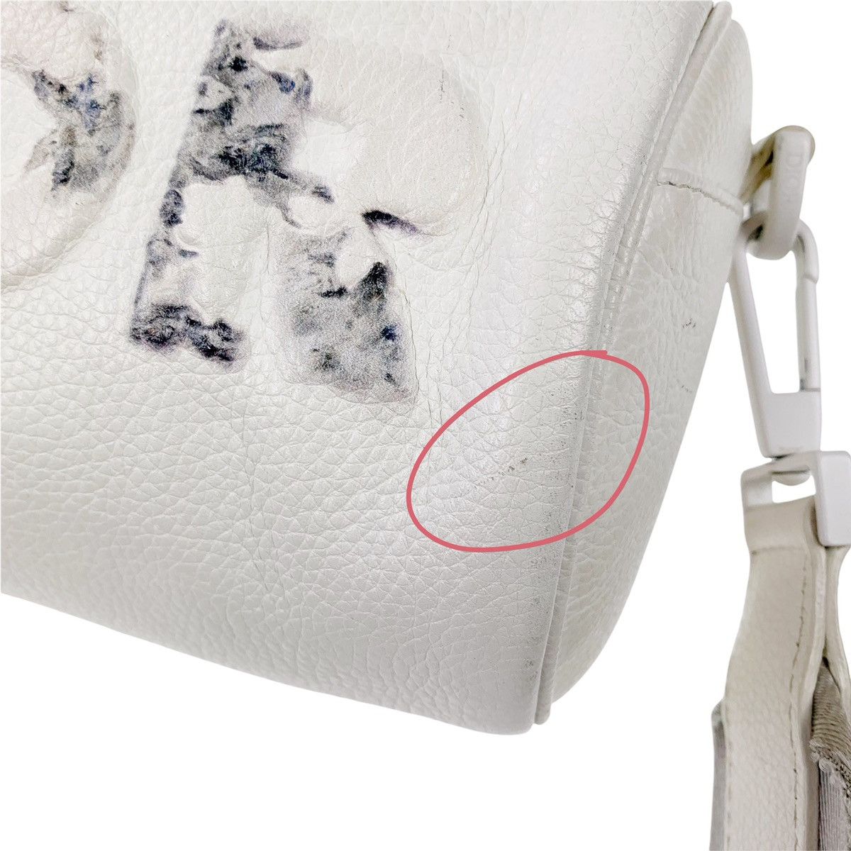 Daniel Arsham × Dior Christian Dior x Daniel Arsham White Leather Roller Bag Size ONE SIZE - 5 Thumbnail