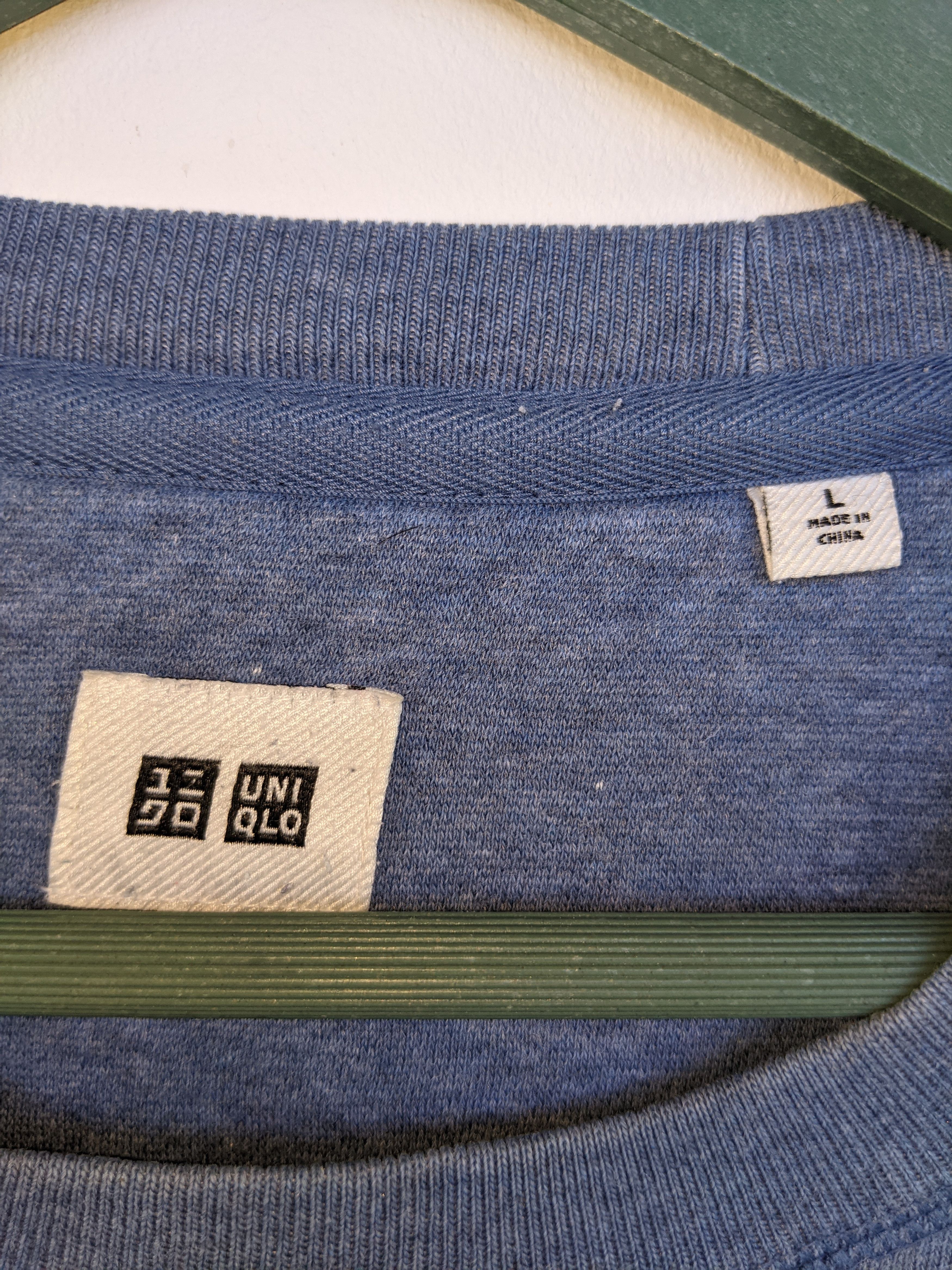 Anime Dragon Ball x Uniqlo Sweatshirt/Size L Size US L / EU 52-54 / 3 - 4 Thumbnail