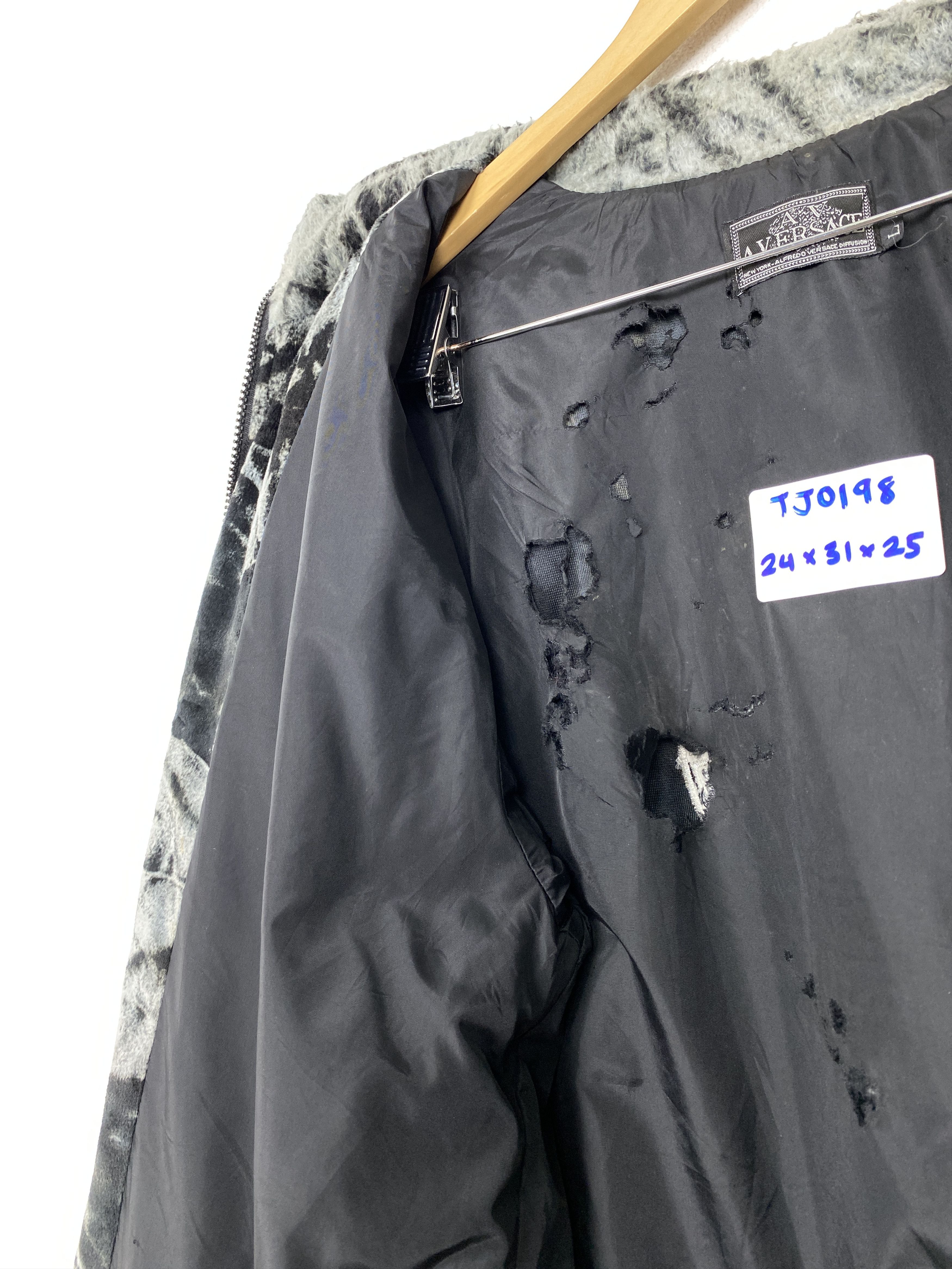 Japanese Brand Vintage A.VERSACE Abstract Pattern Fleece Jacket Size US L / EU 52-54 / 3 - 12 Thumbnail