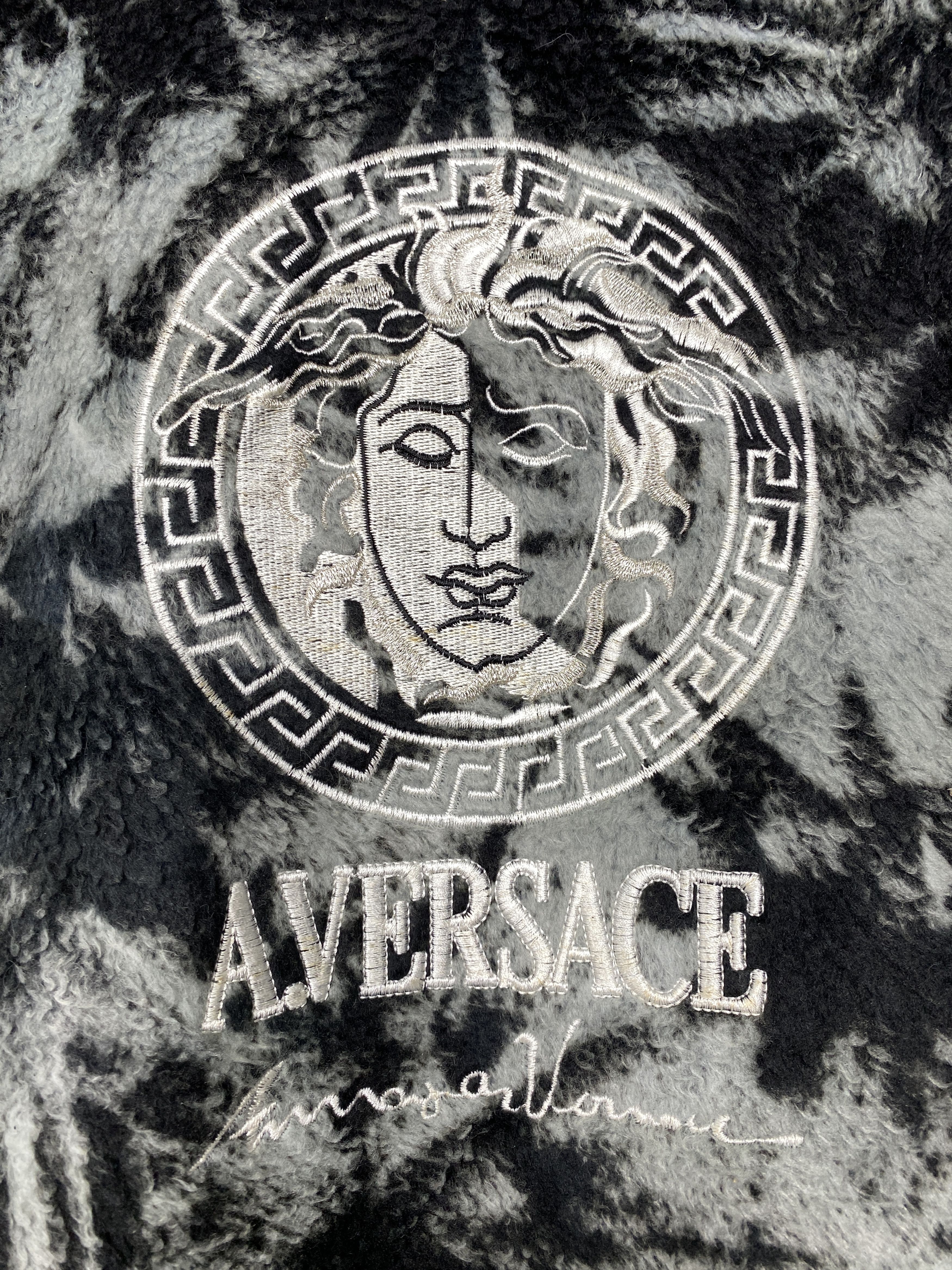 Japanese Brand Vintage A.VERSACE Abstract Pattern Fleece Jacket Size US L / EU 52-54 / 3 - 2 Thumbnail