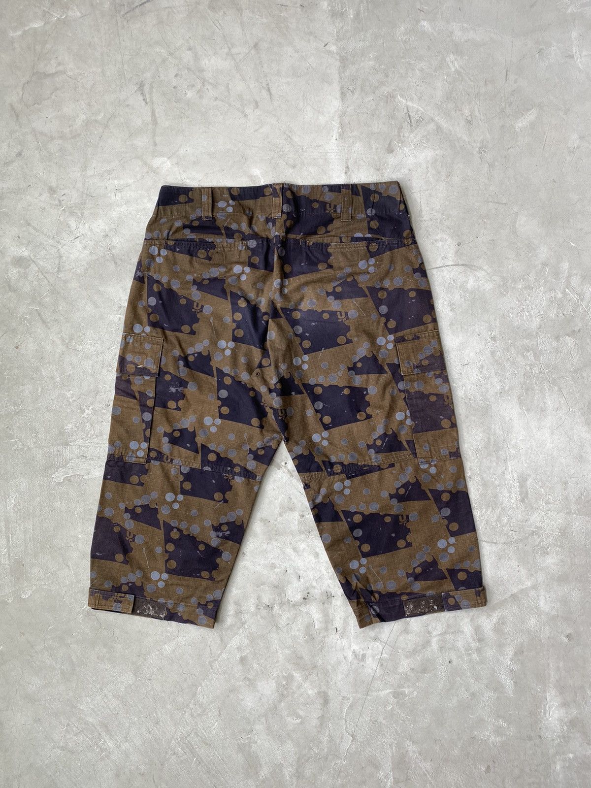 Undercover × Wtaps 2001 Undercover x Wtaps Multi-Camo Cropped Cargo Pants Size US 33 - 7 Thumbnail
