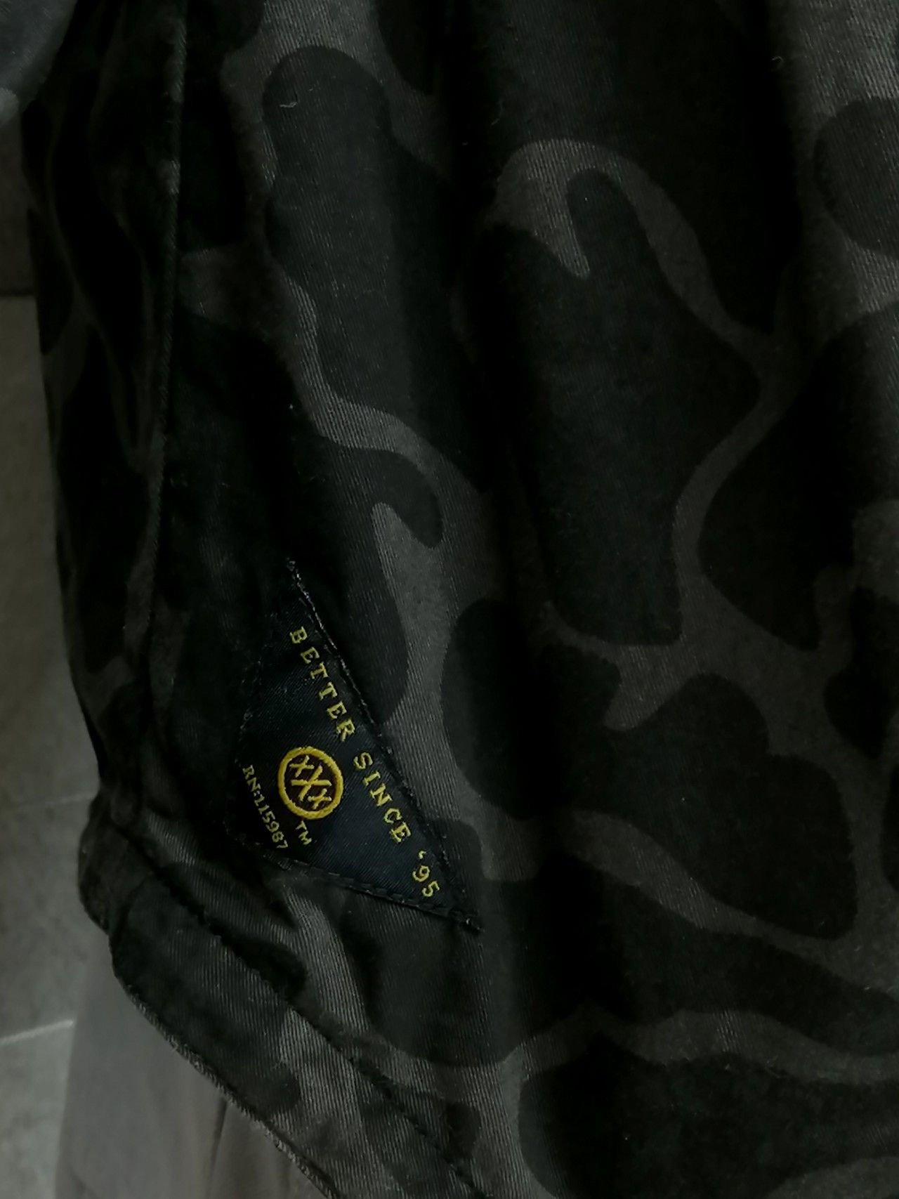 10 Deep 10DEEP Military Black Camo Shirt Elbow Patch BAPE Style Size US M / EU 48-50 / 2 - 5 Thumbnail