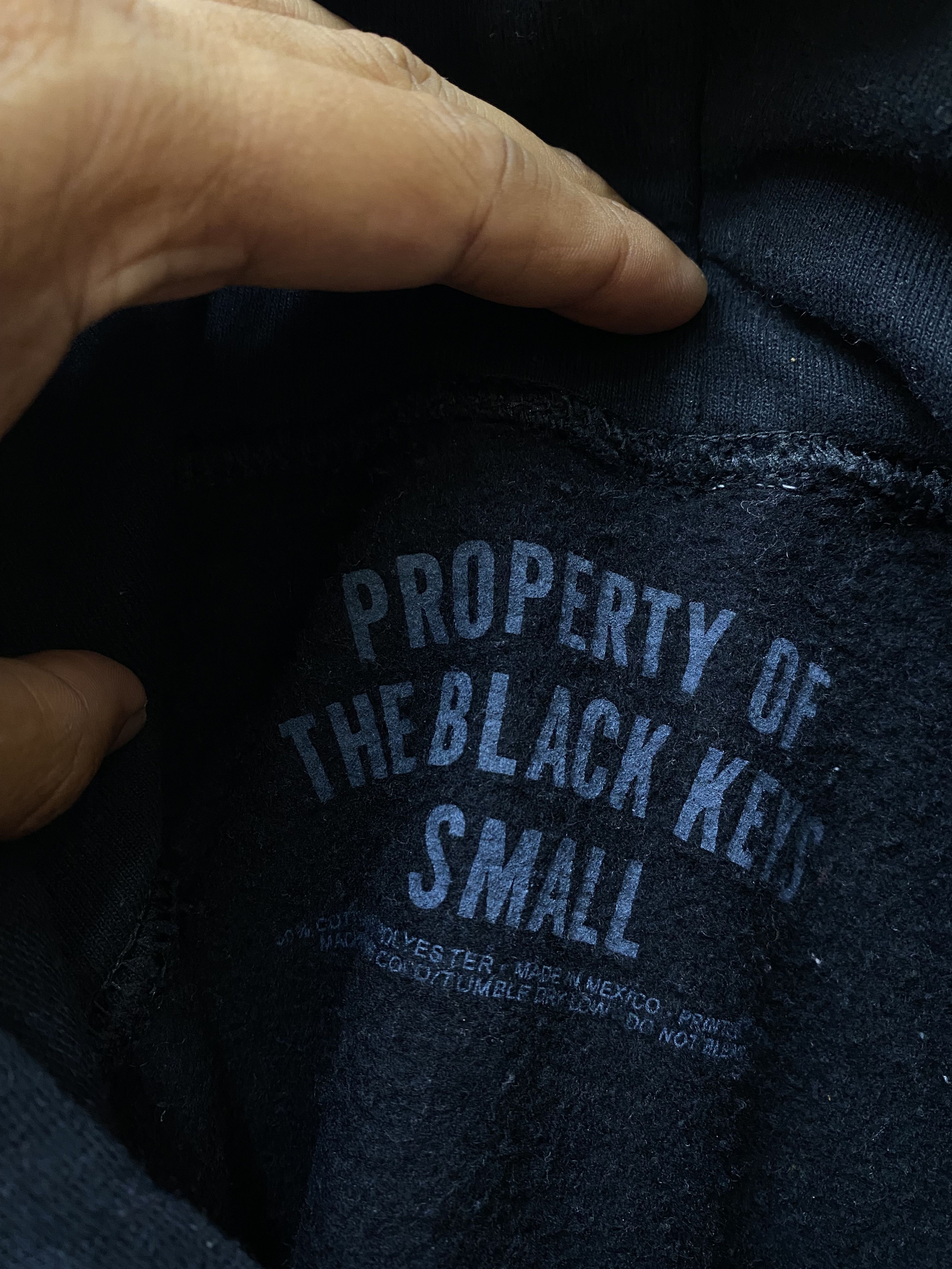 Band Tees The Black Keys band hoodie jumper pullover trending rock Size US S / EU 44-46 / 1 - 2 Thumbnail