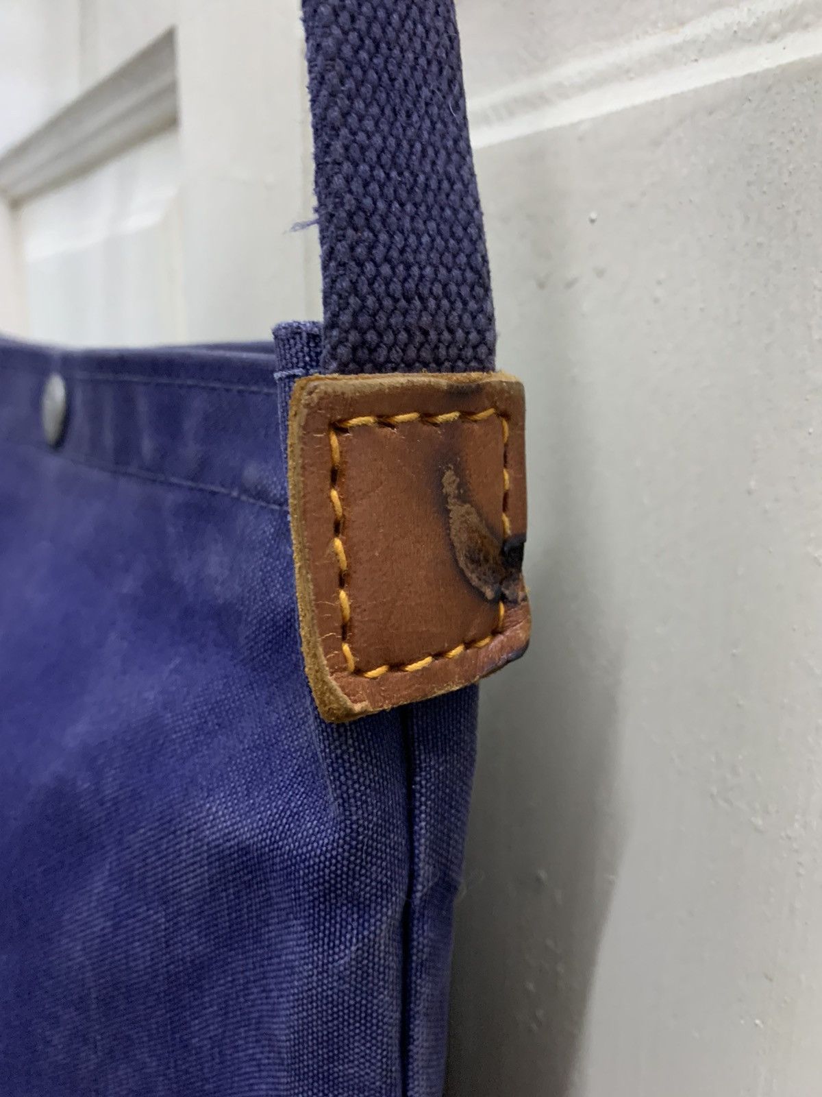 Canvas × Ichizawa Shinzaburo Hanpu × Vintage Vintage Ichizawa Shinzaburo Hanpu Sling Bag Canvas Size ONE SIZE - 4 Thumbnail