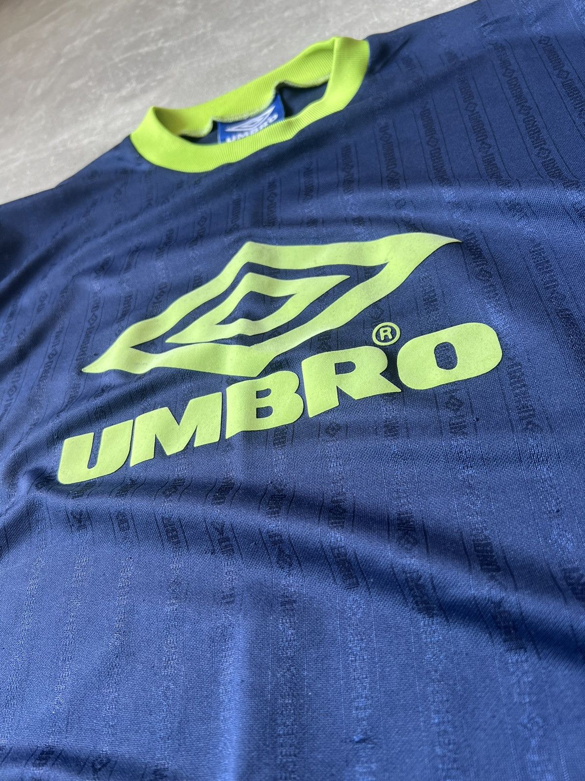 Umbro Vintage Umbro Blue Big Logo Shirt Size L - XL Size US XL / EU 56 / 4 - 2 Thumbnail