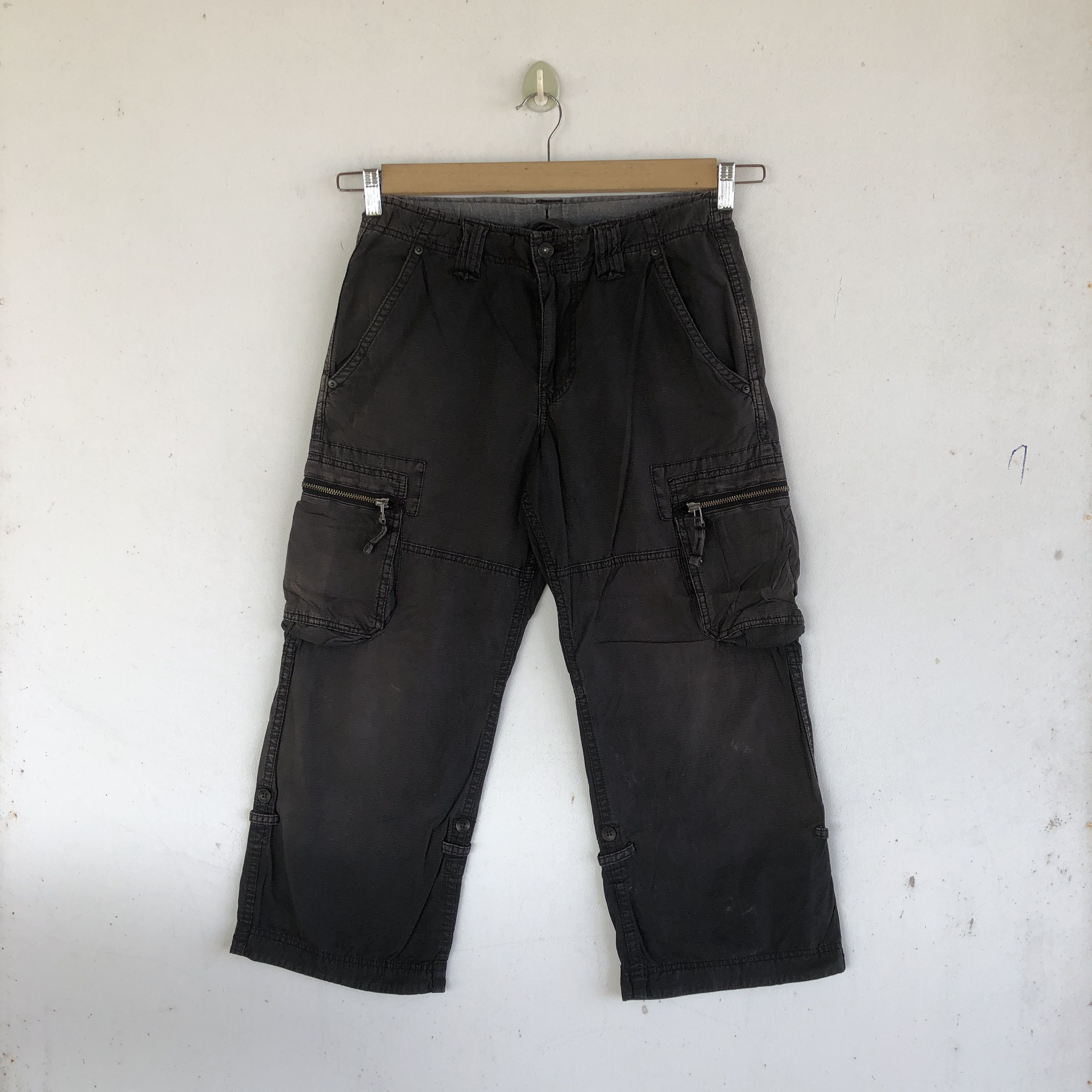 Japanese Brand × Vintage Vintage Japanese Cargo Pants Multi Pocket Bondage Trousers Size US 30 / EU 46 - 1 Thumbnail
