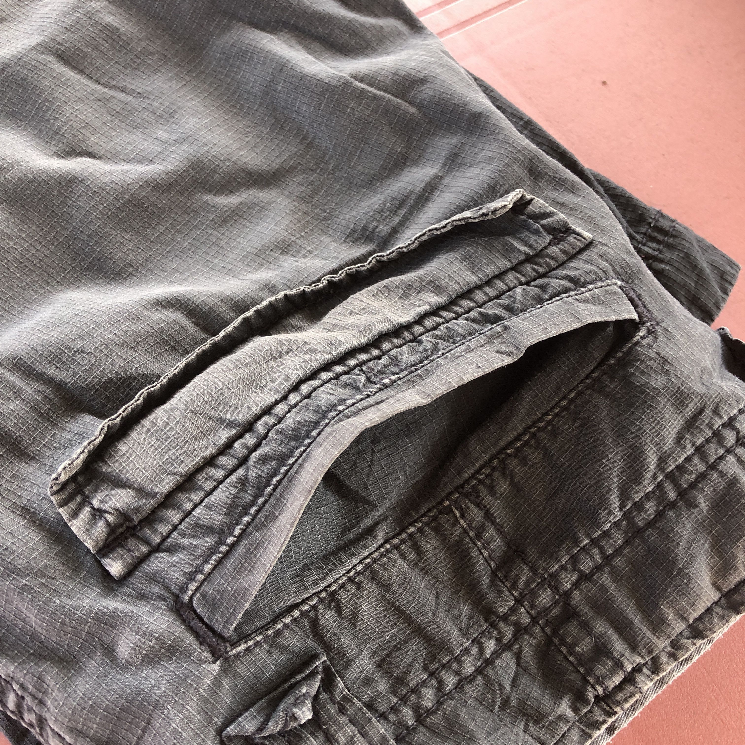 Japanese Brand × Vintage Vintage Japanese Cargo Pants Multi Pocket Bondage Trousers Size US 30 / EU 46 - 13 Thumbnail