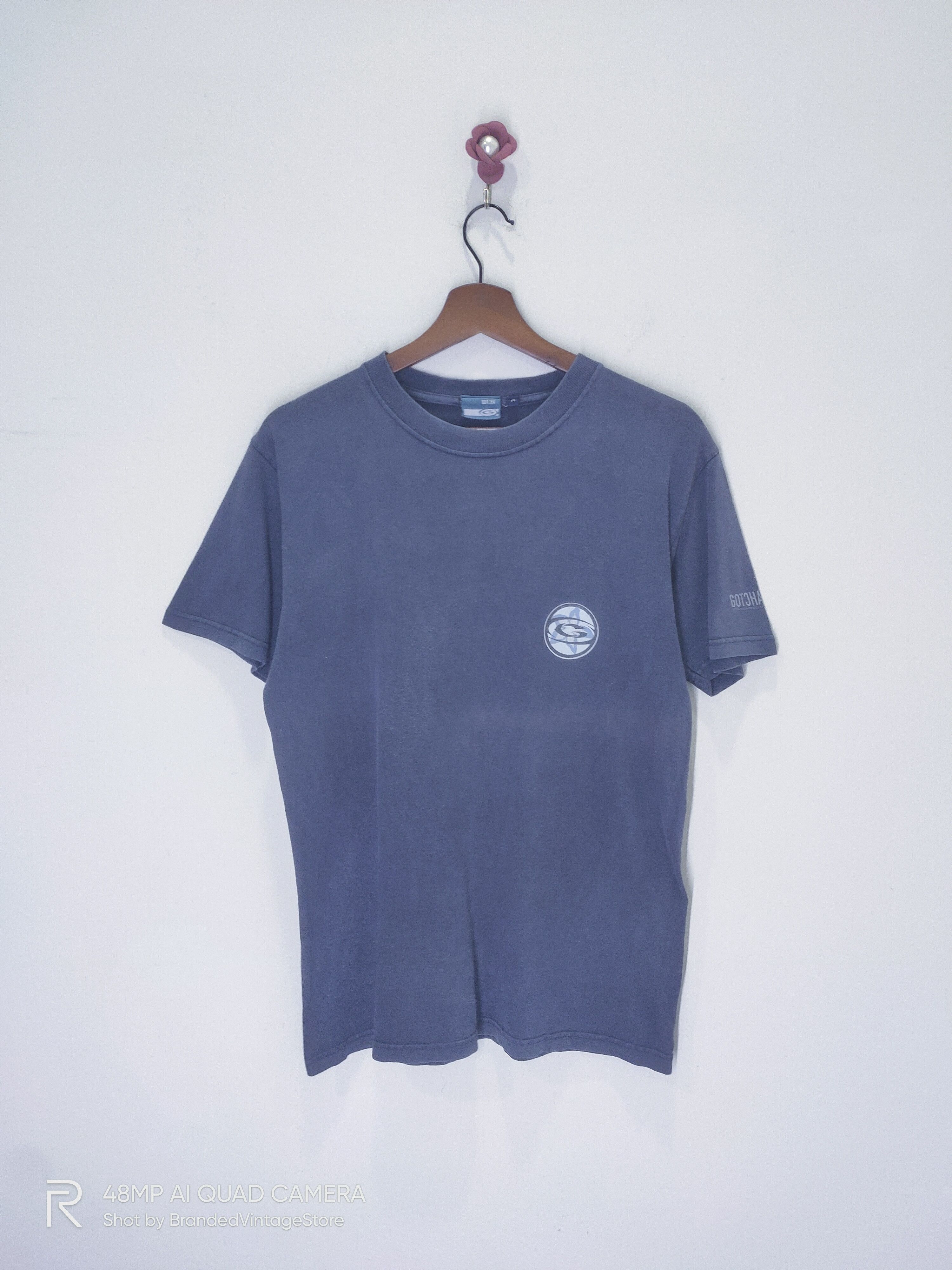 Gotcha Vintage GOTCHA Floral Striped Abstract Big Logo Graphic Tee Size US M / EU 48-50 / 2 - 2 Thumbnail