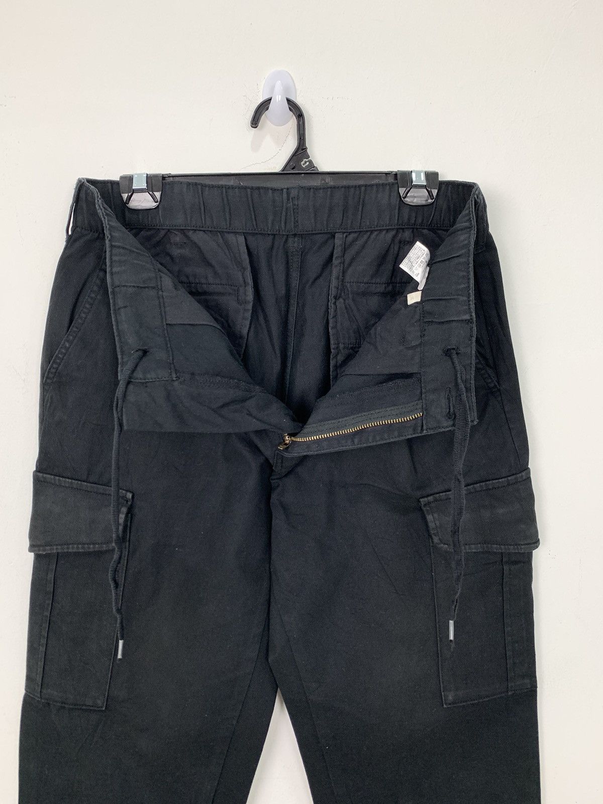 Japanese Brand GU Pullover Adjustable Waist Multipocket Tactical CargoPant Size US 31 - 14 Thumbnail