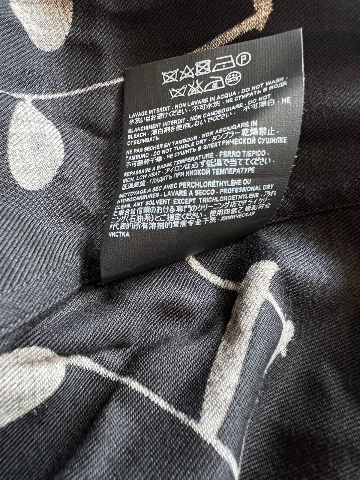 Hedi Slimane × Saint Laurent Paris SAINT LAURENT FW16 MUSIC PRINT SHIRT Size US XL / EU 56 / 4 - 6 Thumbnail