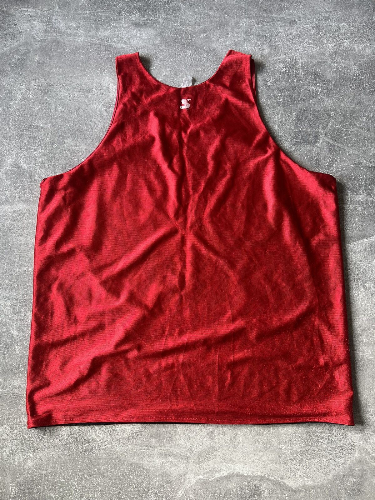 NBA Vintage NBA Chicago Bulls Red Tanks Jersey Size L - XL Size US XL / EU 56 / 4 - 10 Thumbnail
