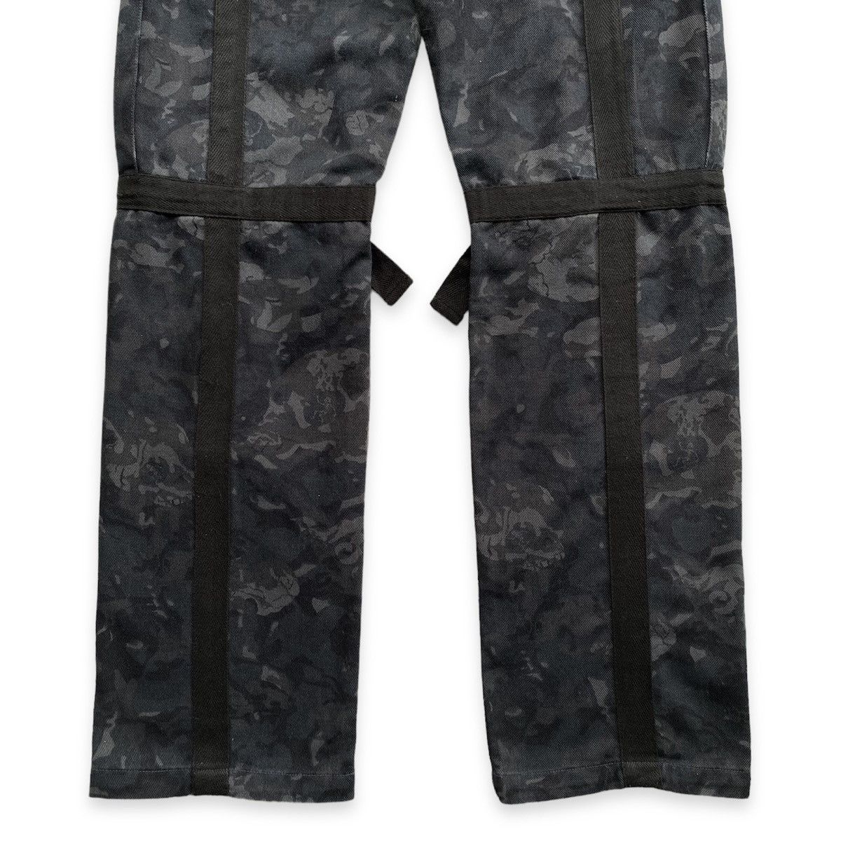Japanese Brand 📣LAST CALL📣 PPFM Skully Camo Bondage Archive Pants Size US 30 / EU 46 - 8 Thumbnail