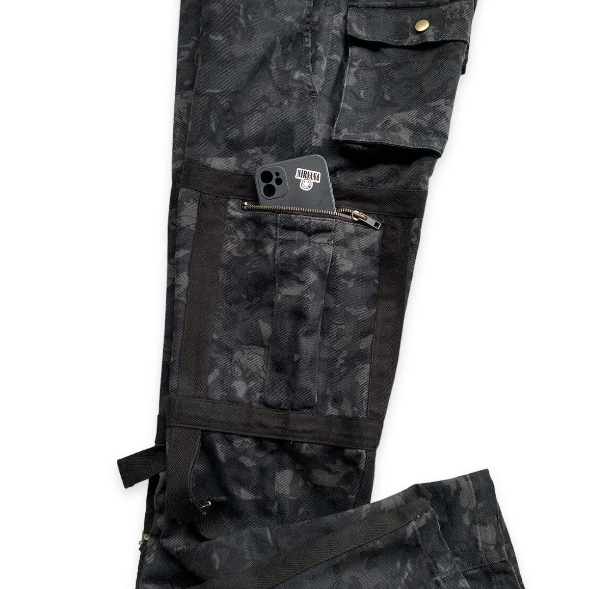 Japanese Brand 📣LAST CALL📣 PPFM Skully Camo Bondage Archive Pants Size US 30 / EU 46 - 9 Thumbnail