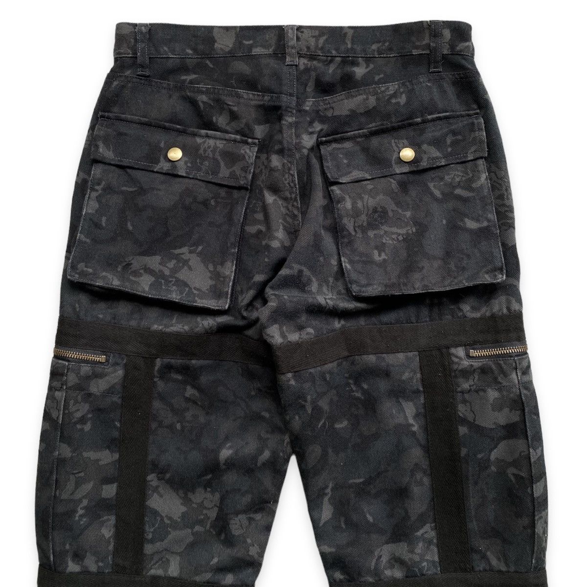 Japanese Brand 📣LAST CALL📣 PPFM Skully Camo Bondage Archive Pants Size US 30 / EU 46 - 7 Thumbnail
