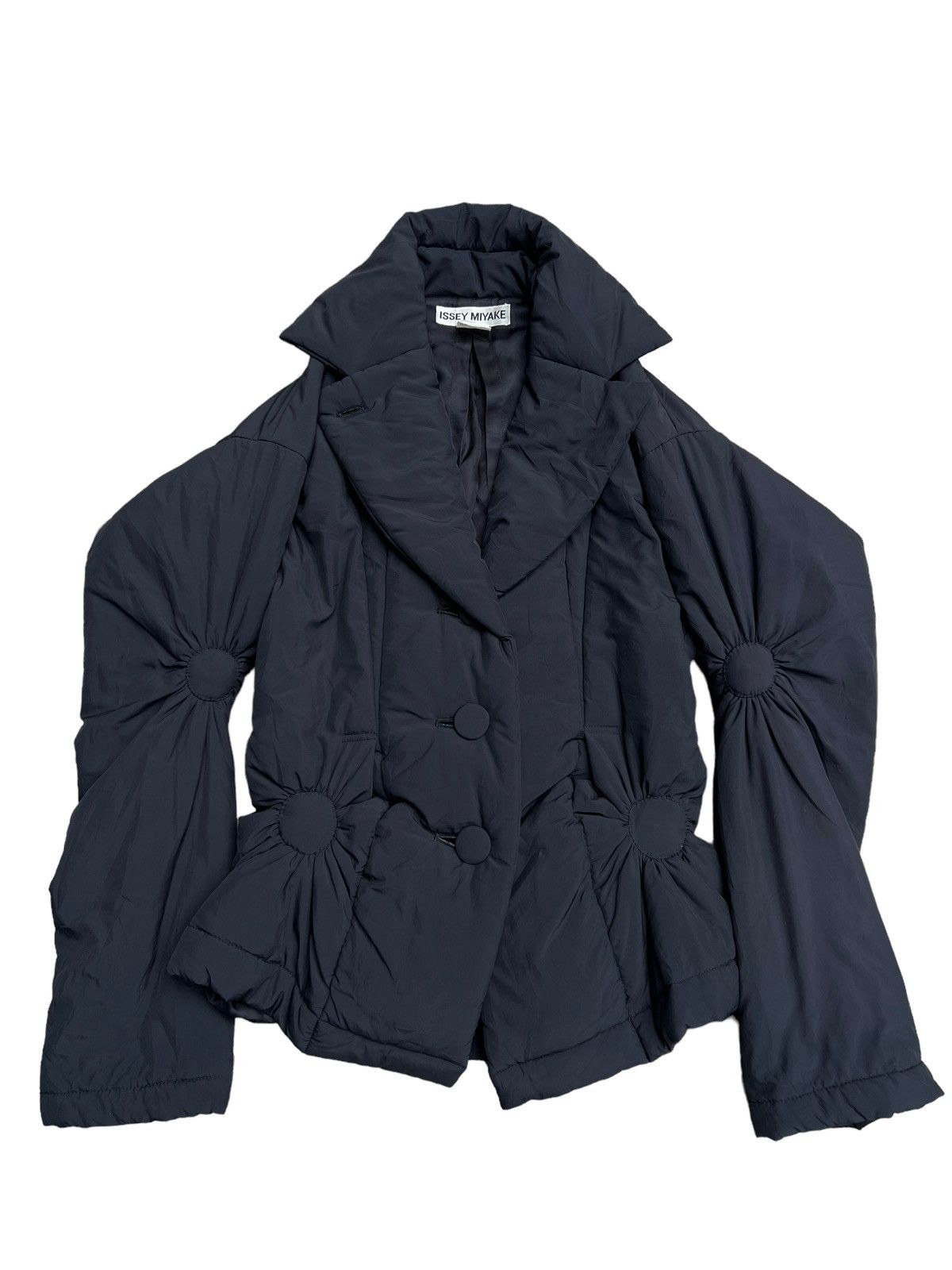 image of Aw1993 Issey Miyake Circular Padded Puffer Jacket in Black, Women's (Size Medium)