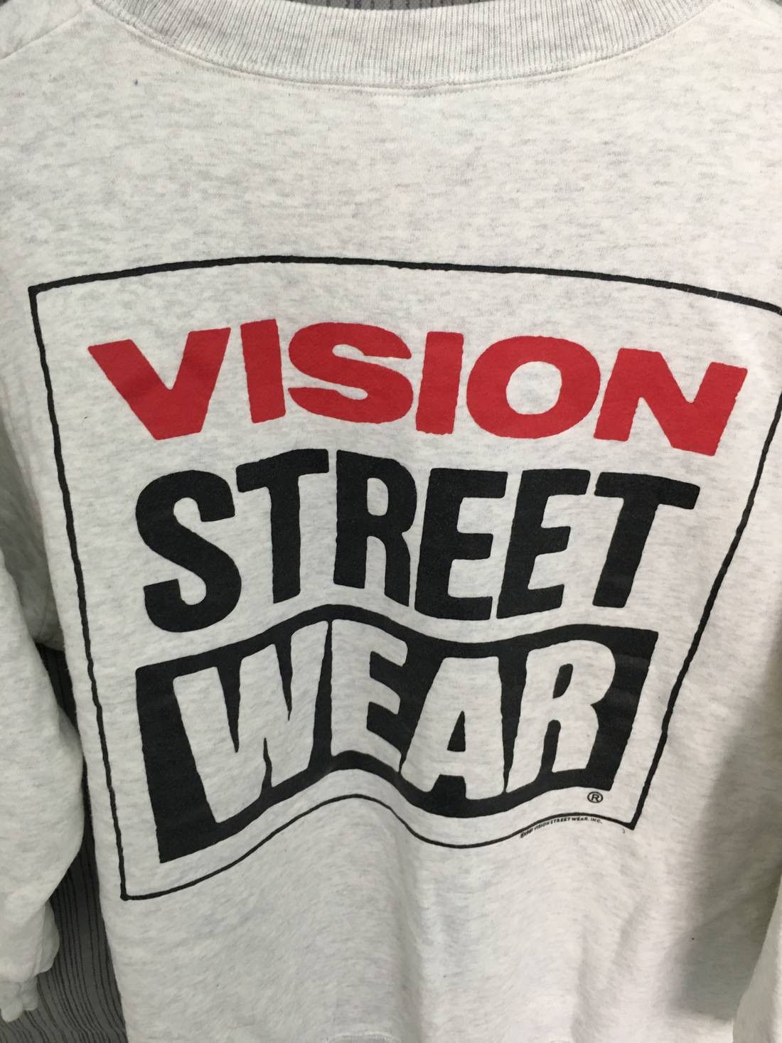 Vintage VINTAGE 1987 VISION STREET WEAR INC SKATE SWEATSHIRTS Size US L / EU 52-54 / 3 - 7 Thumbnail