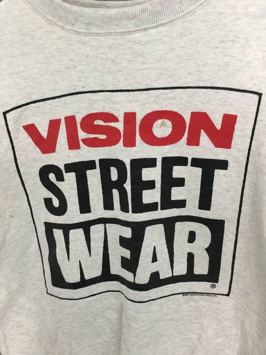 Vintage VINTAGE 1987 VISION STREET WEAR INC SKATE SWEATSHIRTS Size US L / EU 52-54 / 3 - 3 Thumbnail