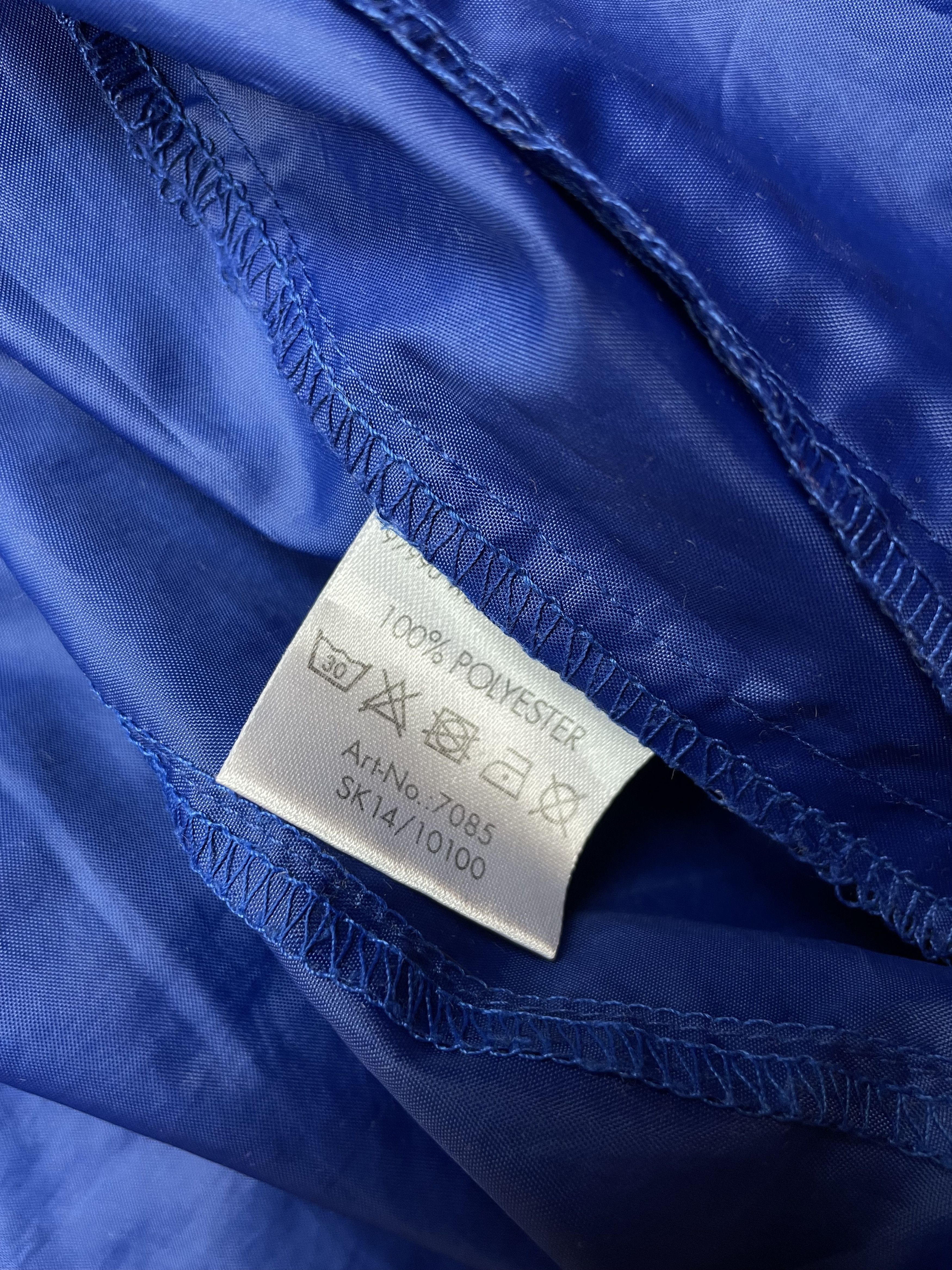 Vintage Vintage Football Arminia Bielefeld Jacket Windbreaker Y2K Size US M / EU 48-50 / 2 - 8 Thumbnail