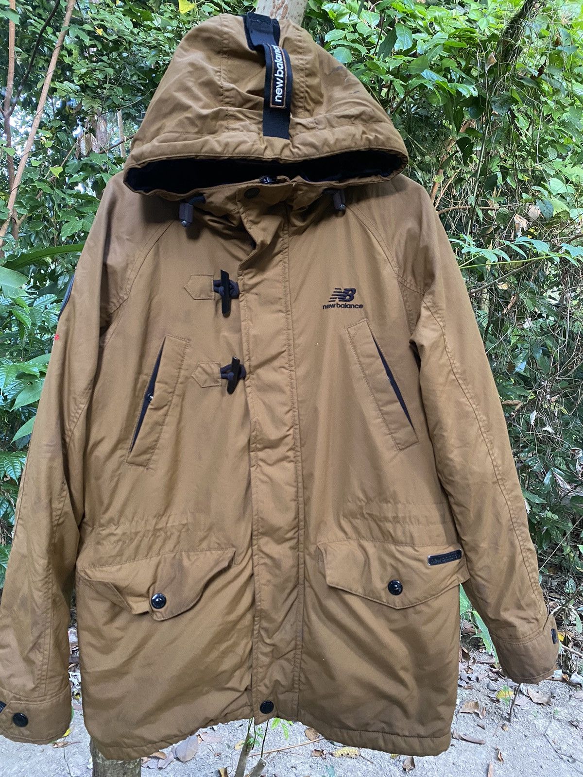 New Balance NEW BALANCE DOWN JACKET Size M / US 6-8 / IT 42-44 - 1 Thumbnail