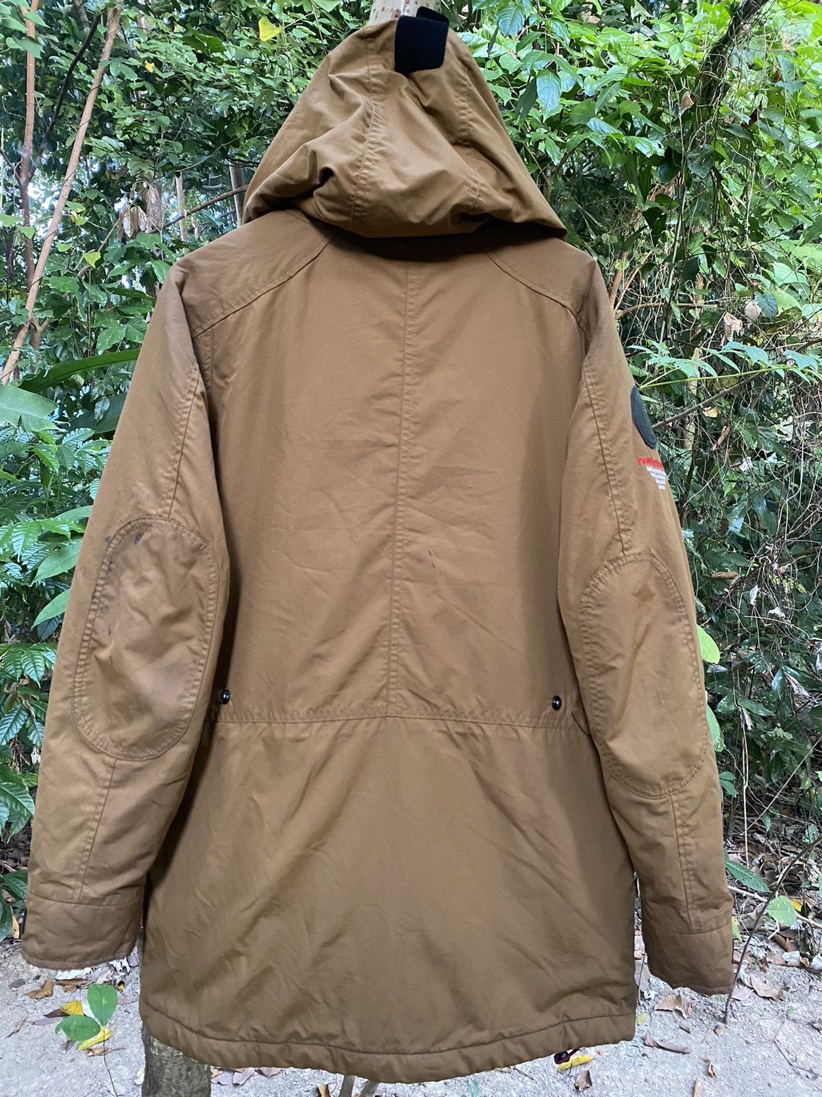 New Balance NEW BALANCE DOWN JACKET Size M / US 6-8 / IT 42-44 - 2 Thumbnail
