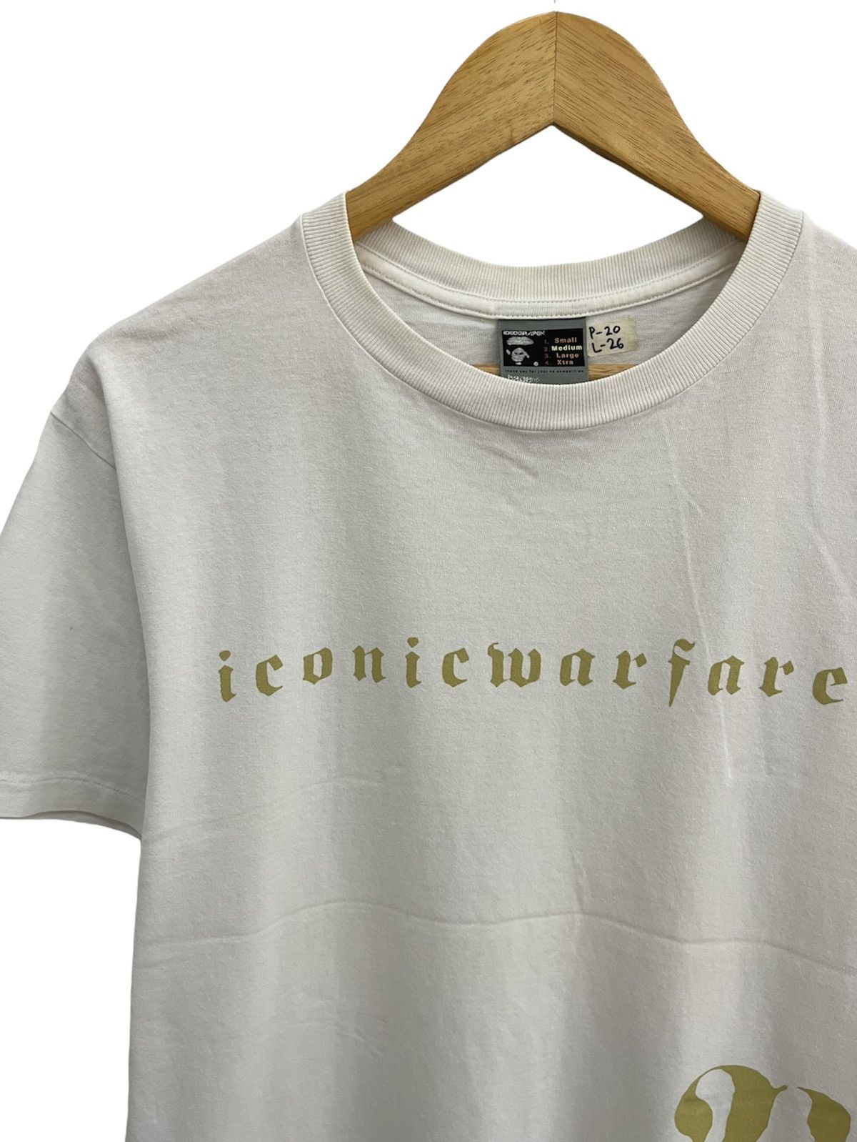 Bape Vintage Bathing ape Iconic Warfare bape collabration Size US M / EU 48-50 / 2 - 4 Thumbnail