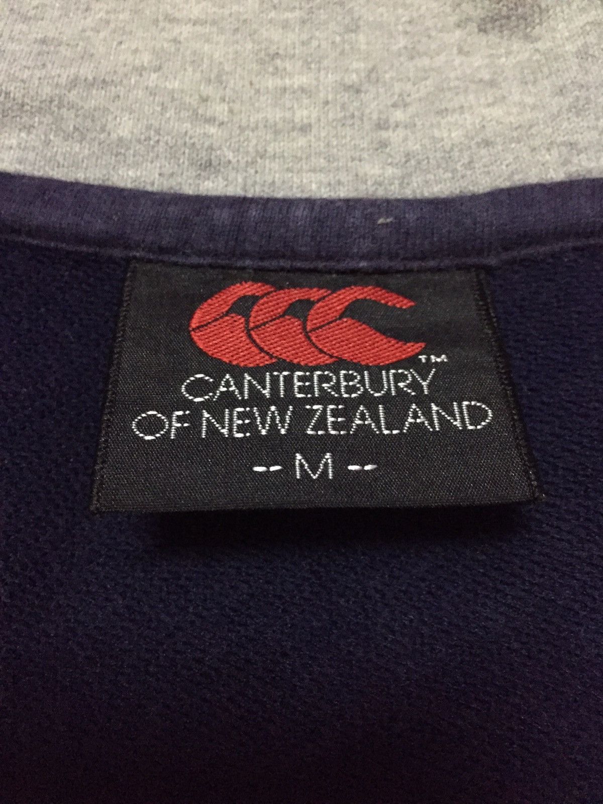 Canterbury of New Zealand Vintage Canterbury Of New Zealand Sweatshirts Size M Size US M / EU 48-50 / 2 - 3 Thumbnail