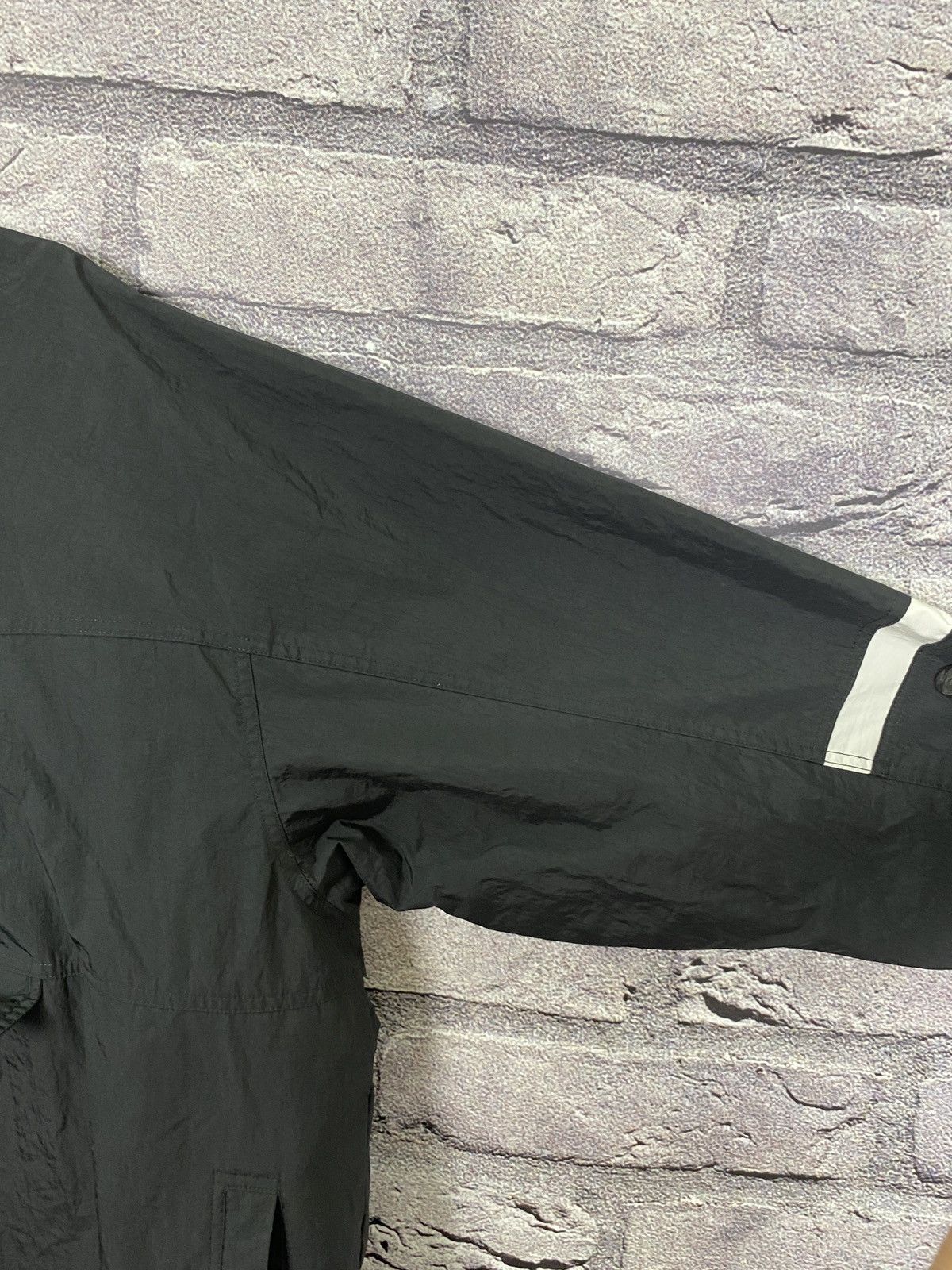 Other Vintage nylon anorak Nike swoosh logo y2k jacket hooded USA Size US XL / EU 56 / 4 - 9 Thumbnail