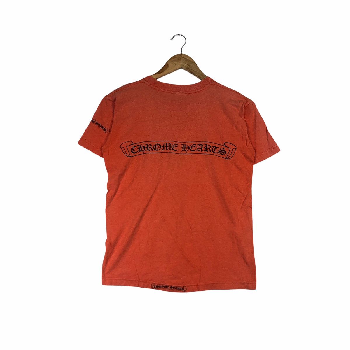 Chrome Hearts VTG CHROME HEARTS MADE IN USA POCKET ORANGE T-SHIRTS Size US S / EU 44-46 / 1 - 2 Thumbnail