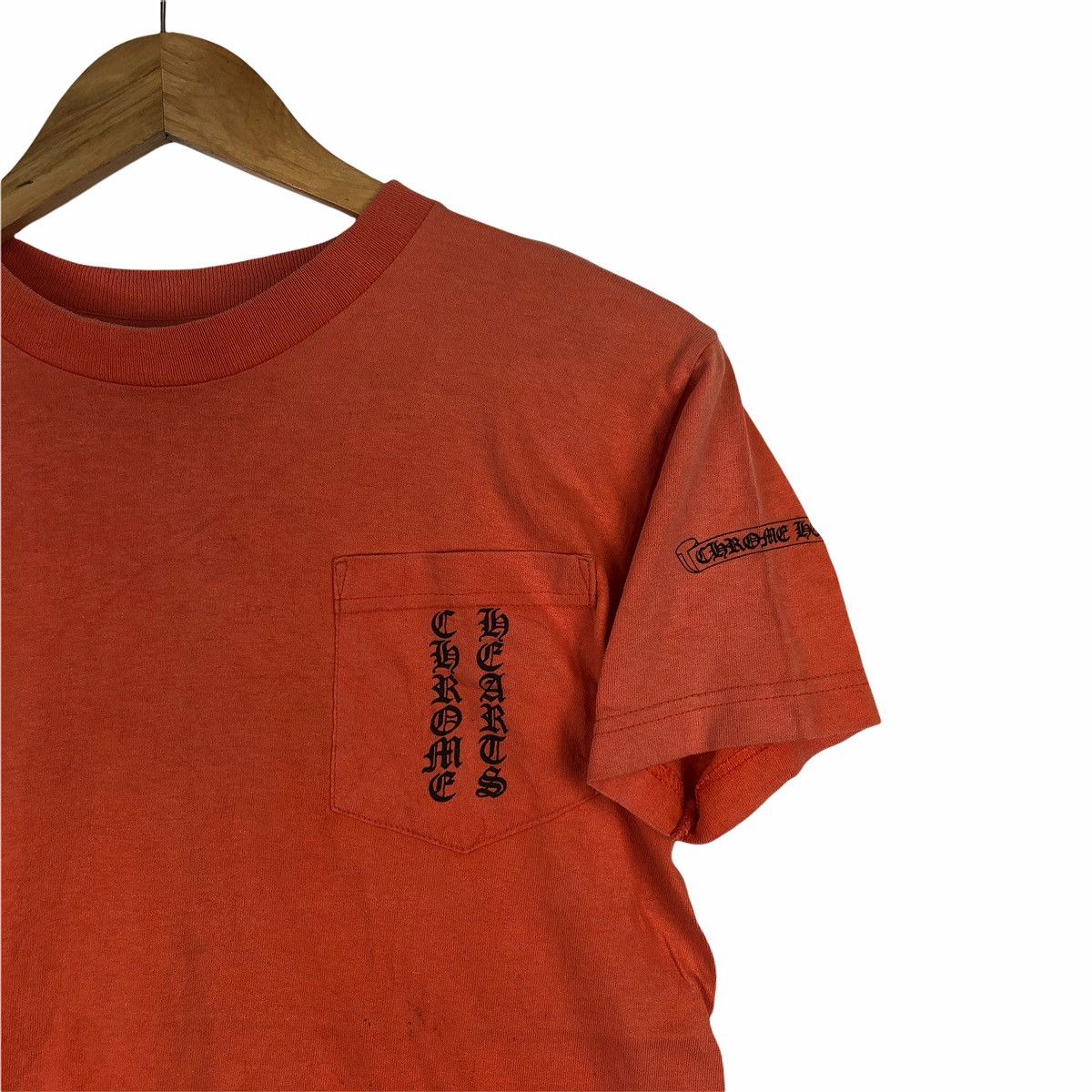 Chrome Hearts VTG CHROME HEARTS MADE IN USA POCKET ORANGE T-SHIRTS Size US S / EU 44-46 / 1 - 3 Thumbnail
