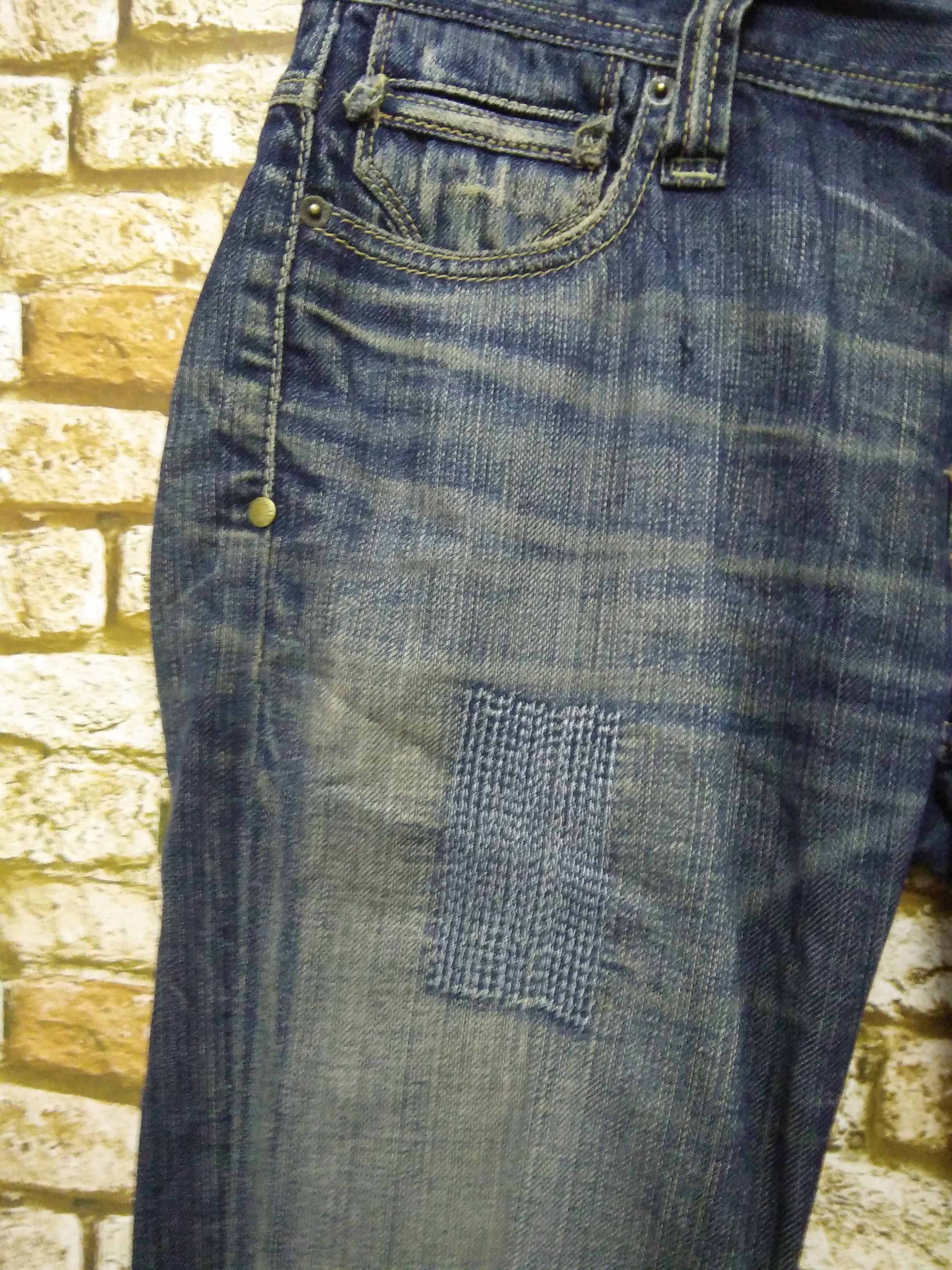 Ben Taverniti Unravel Project TAVERNITI DISTRESSED ROBIN DENIM LOS ANGELES (A771) w31 Size US 31 - 3 Thumbnail