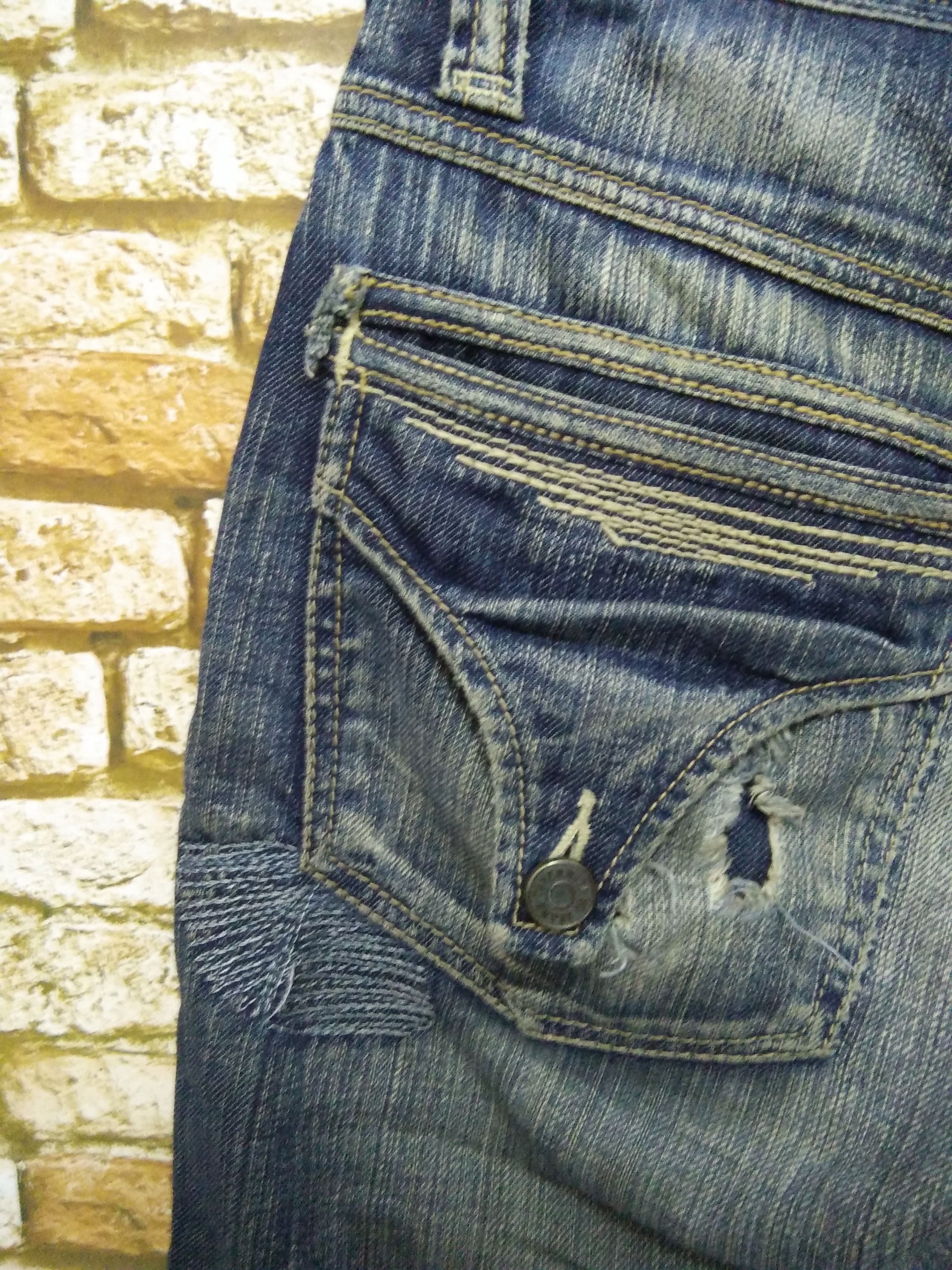 Ben Taverniti Unravel Project TAVERNITI DISTRESSED ROBIN DENIM LOS ANGELES (A771) w31 Size US 31 - 6 Thumbnail
