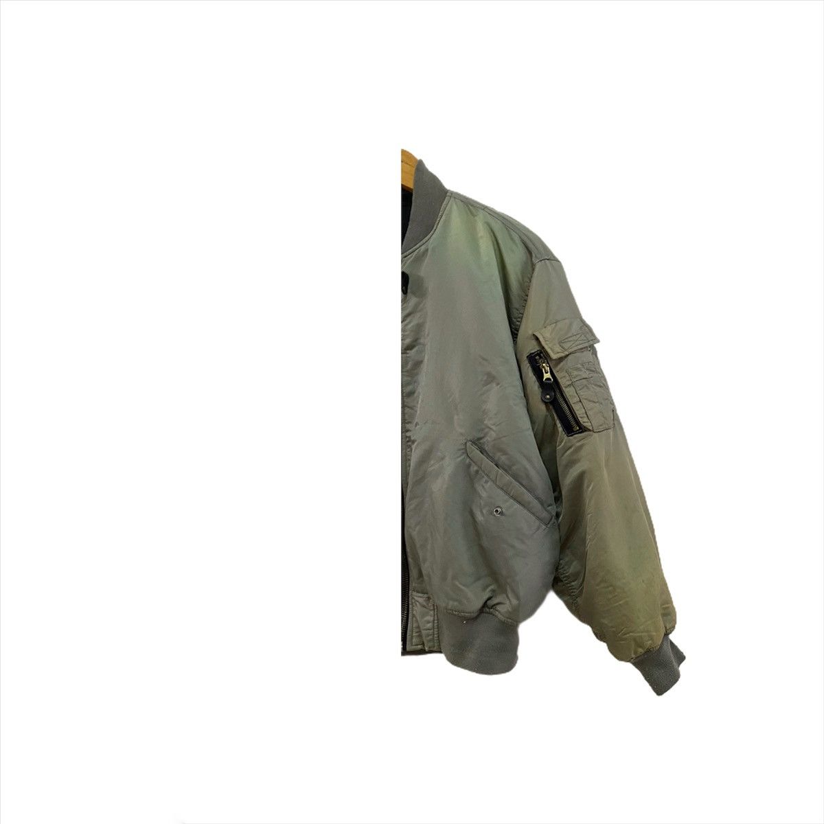 FADDED VINTAGE BOMBER JACKET DISTRESSED SILVER