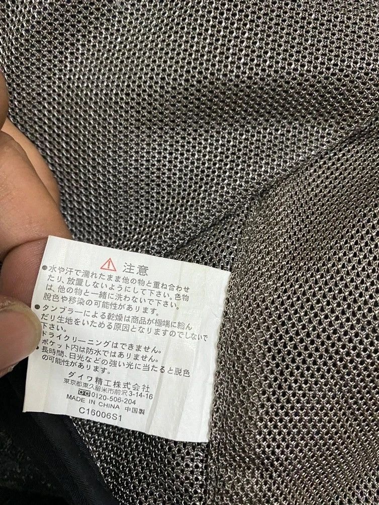 Japanese Brand Daiwa Great Banff Bubble Pocket Fishing Vest fishing Gear Size US M / EU 48-50 / 2 - 11 Thumbnail