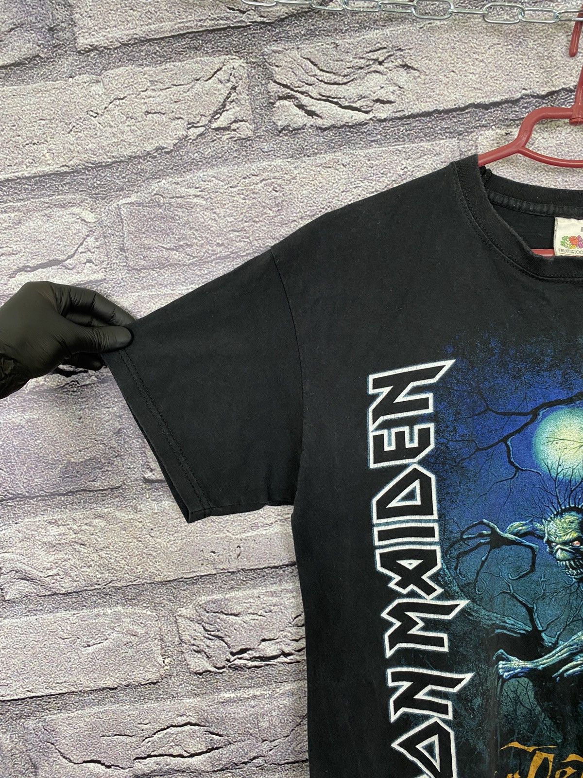 Band Tees Vintage multi logo Iron Maiden T-shirt 2011 Tour band y2k Size US M / EU 48-50 / 2 - 4 Thumbnail