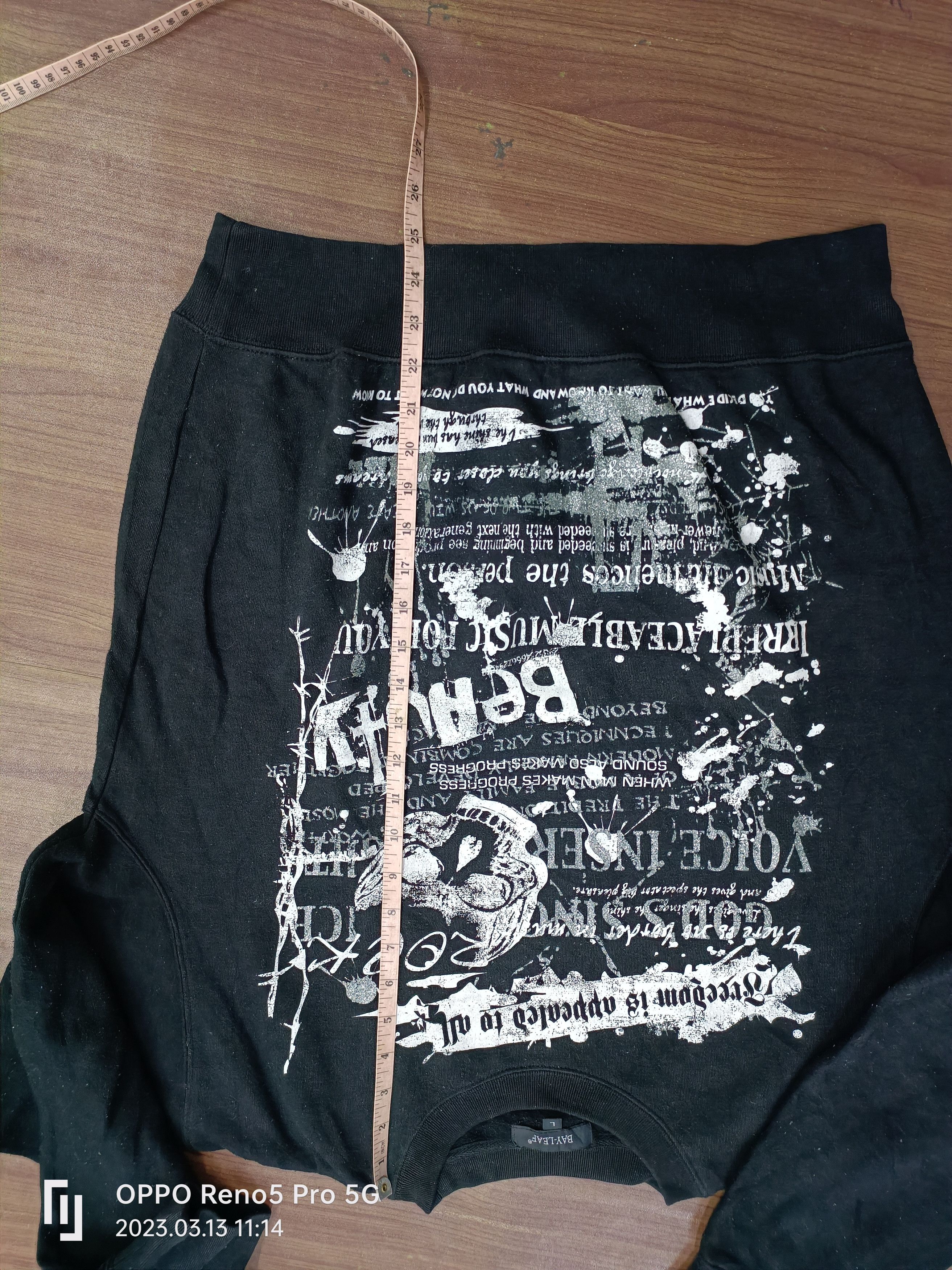 Band Tees × Japanese Brand × Vintage Vintage Sweatshirts Nice Designer Band Tees Size US M / EU 48-50 / 2 - 6 Thumbnail