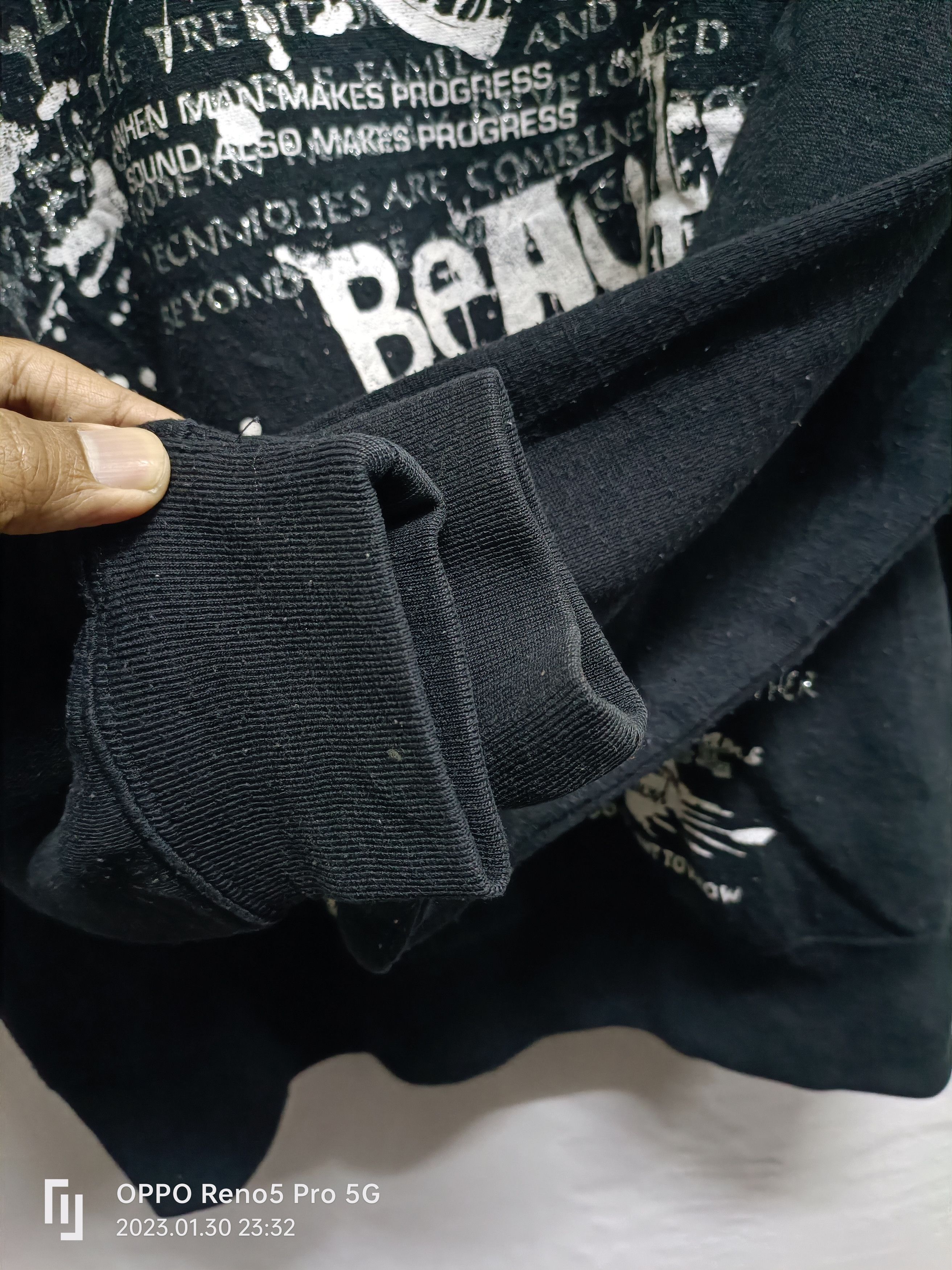 Band Tees × Japanese Brand × Vintage Vintage Sweatshirts Nice Designer Band Tees Size US M / EU 48-50 / 2 - 2 Thumbnail