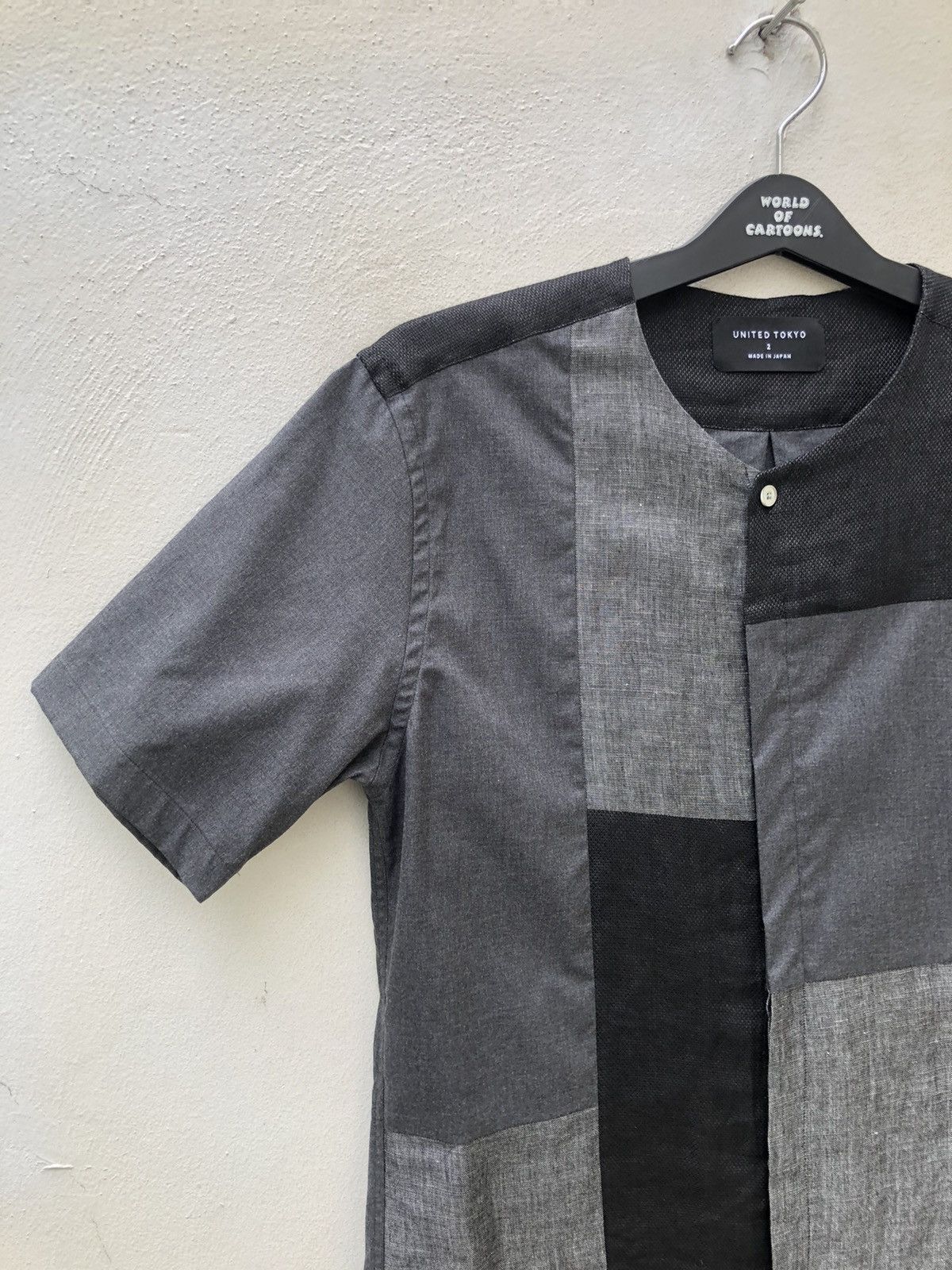 Designer United Tokyo Collarless Patchwork Button Shirt Size US M / EU 48-50 / 2 - 3 Thumbnail