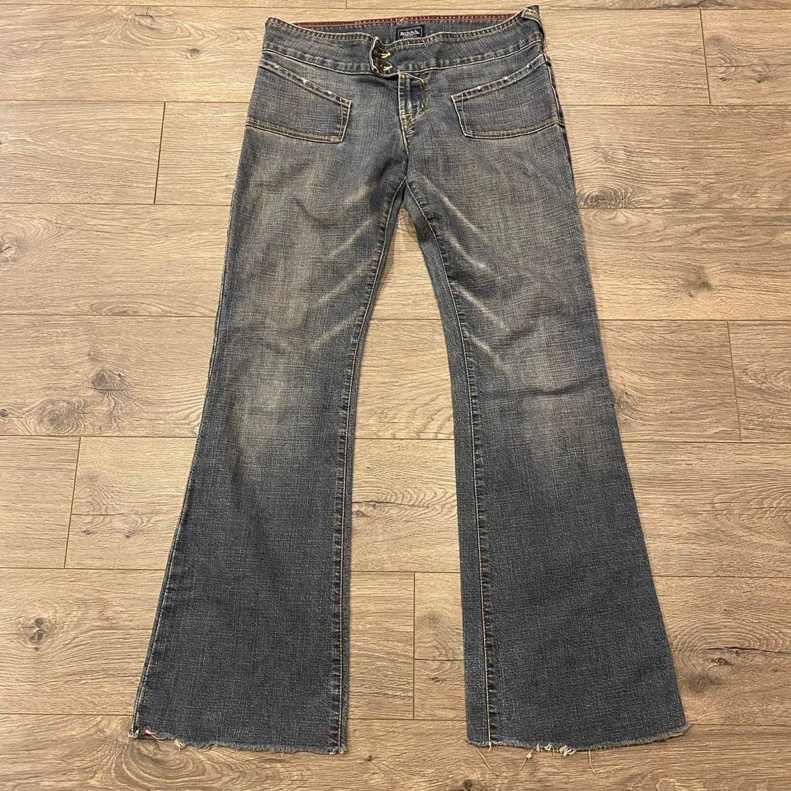 y2k Von Dutch Originals Low Waisted Flared Jeans Size 28
