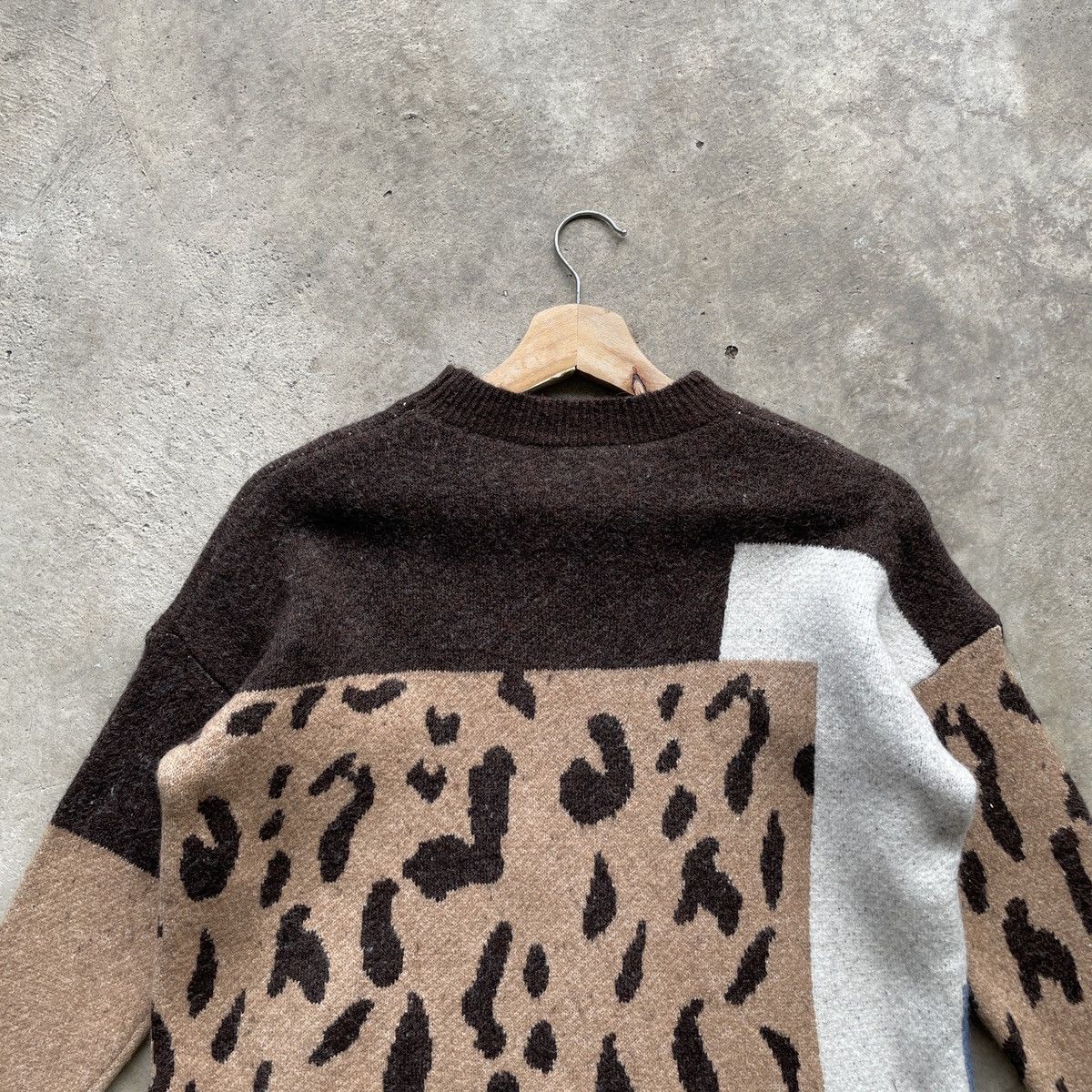 Japanese Brand Vintage Japanese 4 Tone Colours Knitwear Sweater Jumper Size US M / EU 48-50 / 2 - 10 Thumbnail