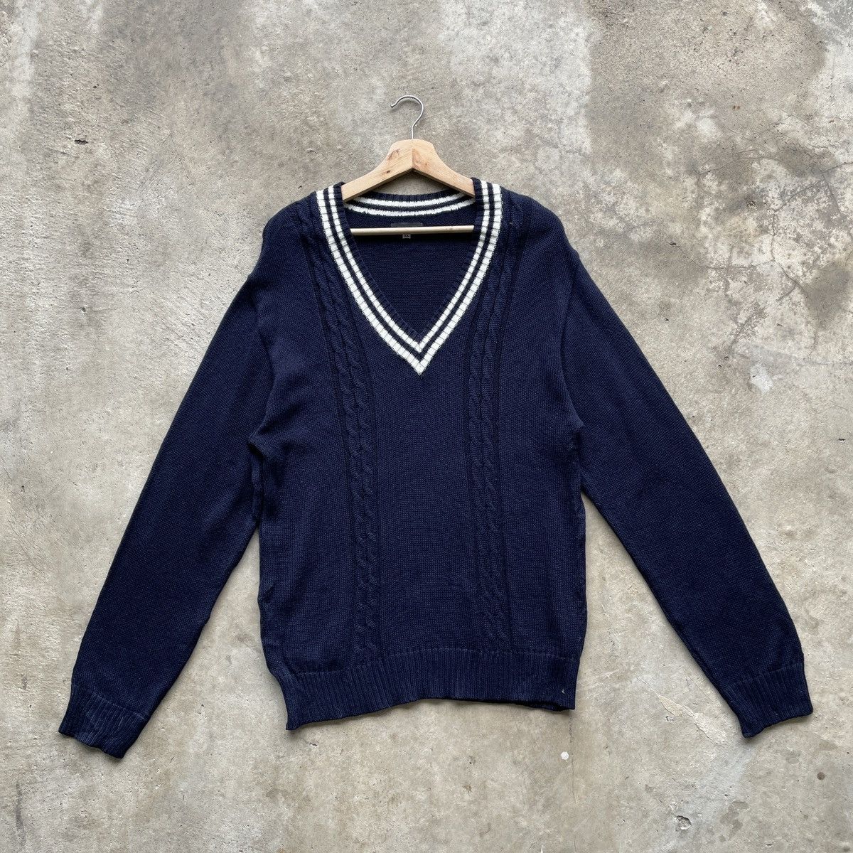 Japanese Brand Vintage Fuji Yacht Dark Blue V-neck Knitwear Sweater Jumper Size US M / EU 48-50 / 2 - 1 Thumbnail