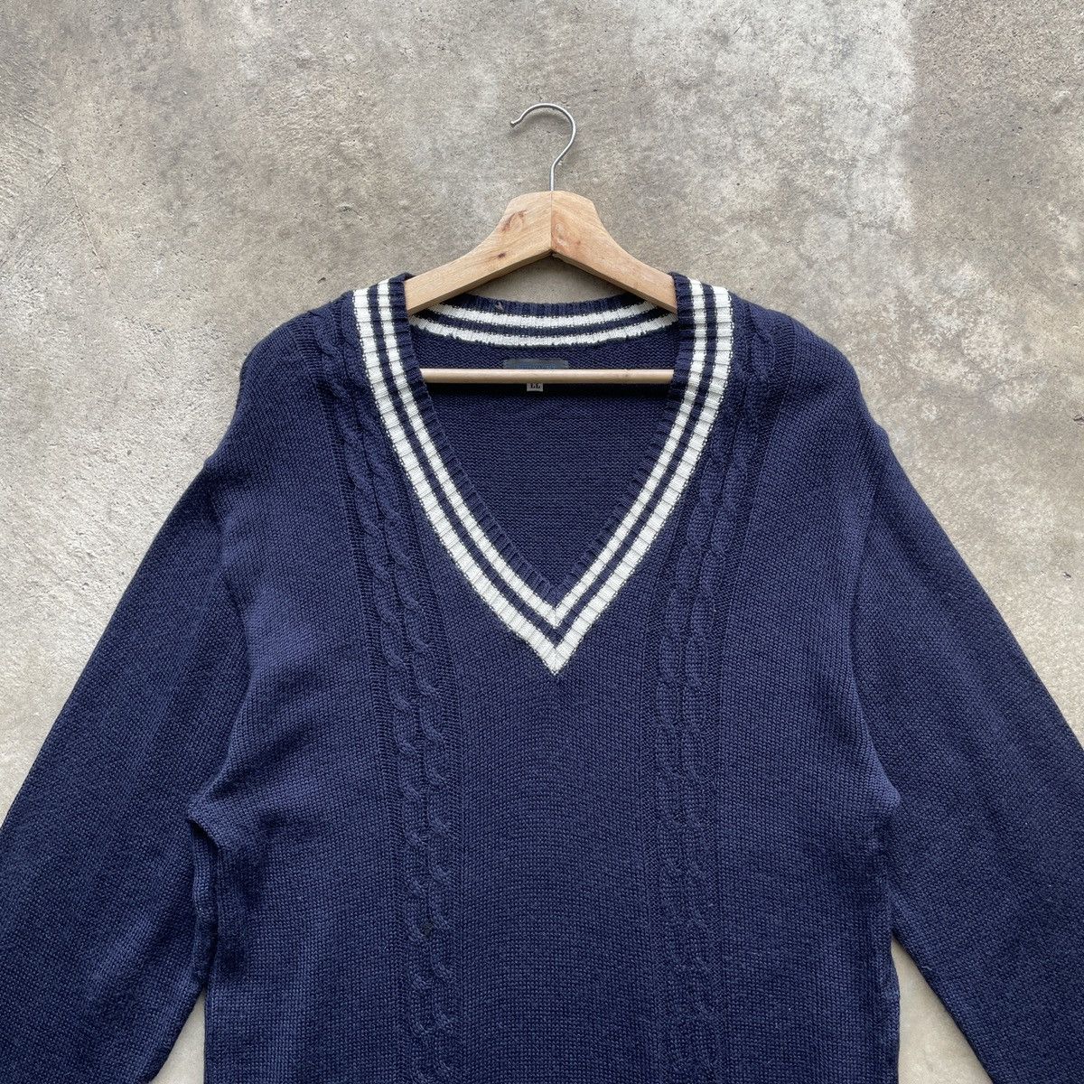 Japanese Brand Vintage Fuji Yacht Dark Blue V-neck Knitwear Sweater Jumper Size US M / EU 48-50 / 2 - 3 Thumbnail