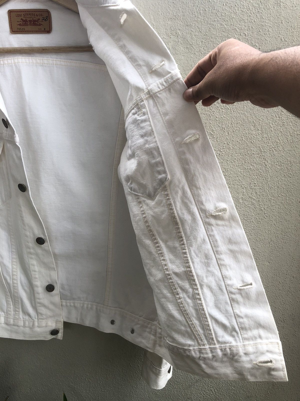 Levi's Japanese Levi’s Denim Jacket Distressed Denim Size US M / EU 48-50 / 2 - 4 Thumbnail