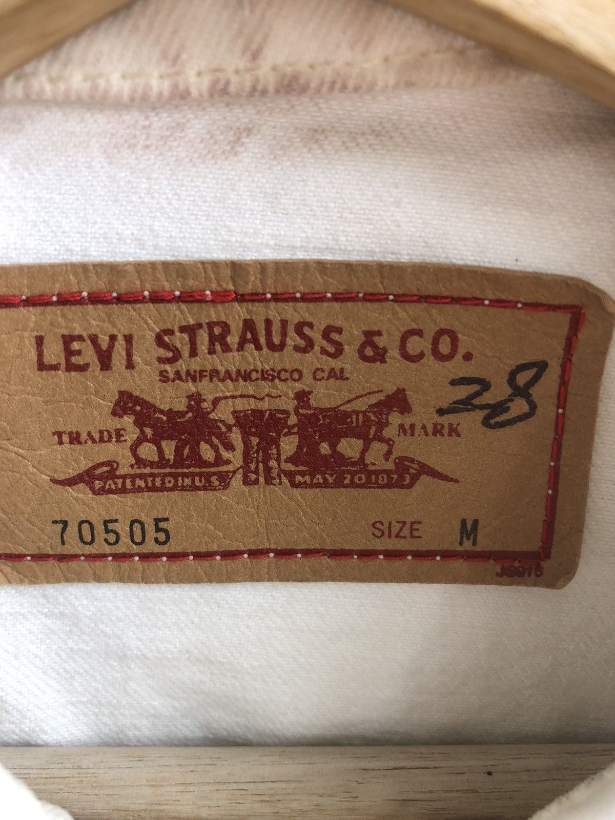 Levi's Japanese Levi’s Denim Jacket Distressed Denim Size US M / EU 48-50 / 2 - 14 Thumbnail