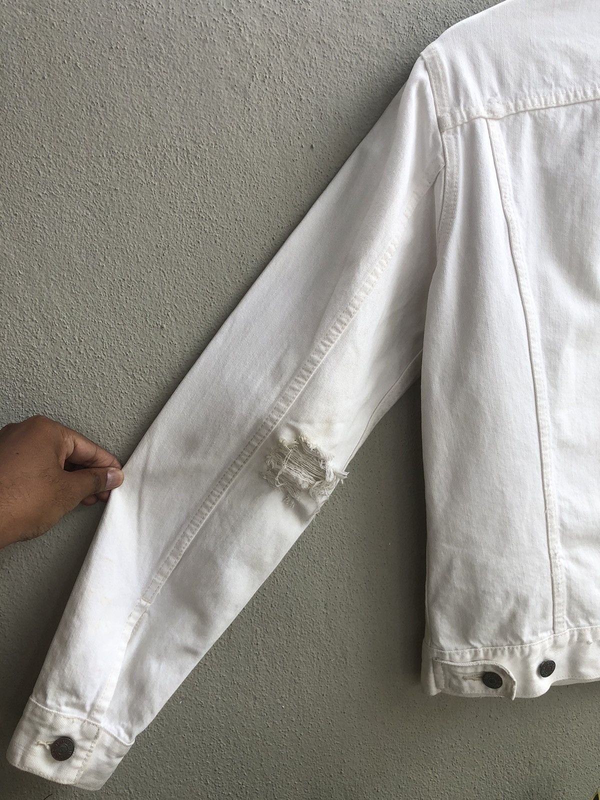 Levi's Japanese Levi’s Denim Jacket Distressed Denim Size US M / EU 48-50 / 2 - 8 Thumbnail