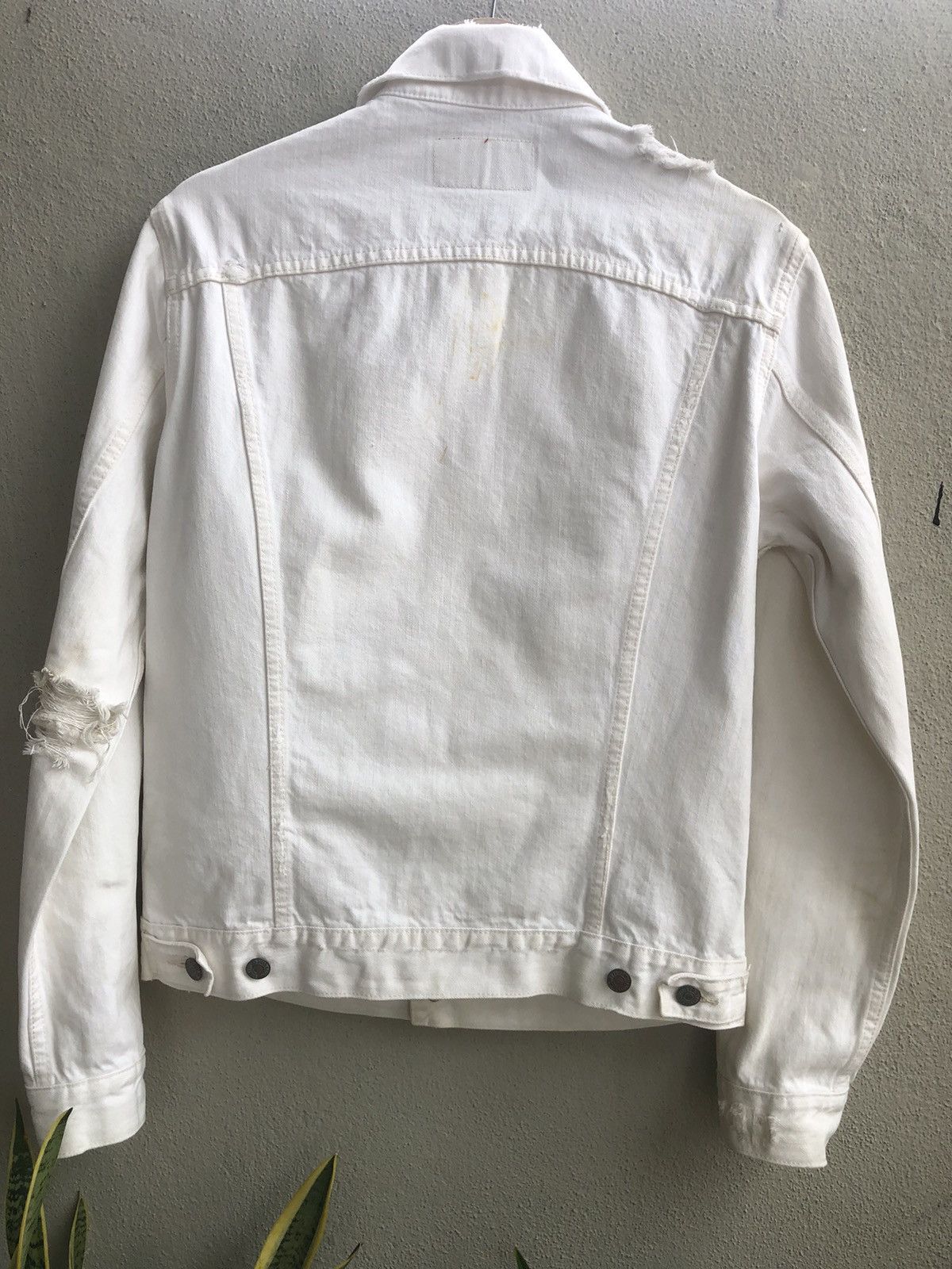 Levi's Japanese Levi’s Denim Jacket Distressed Denim Size US M / EU 48-50 / 2 - 2 Thumbnail